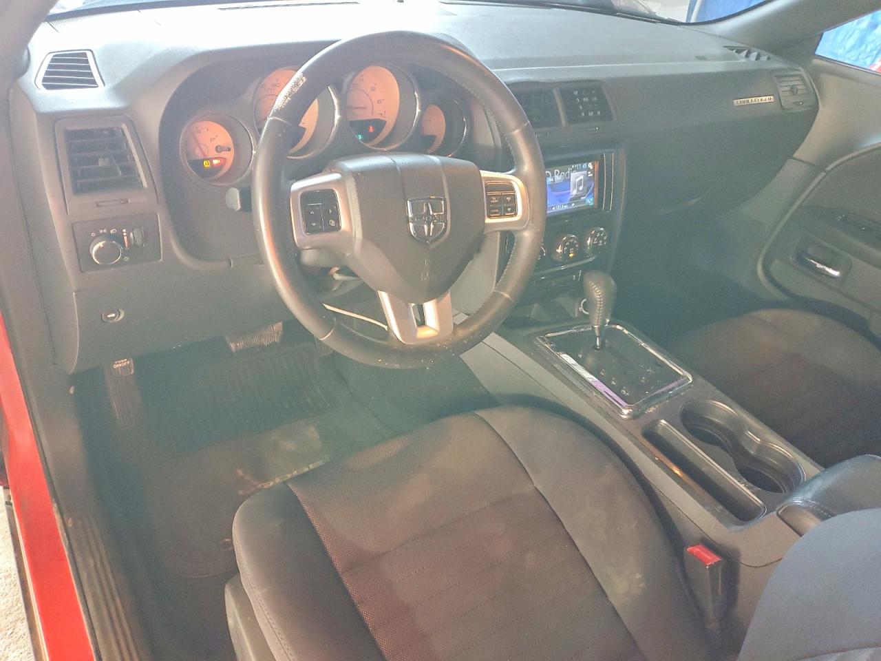 Dodge Challenger Sxt