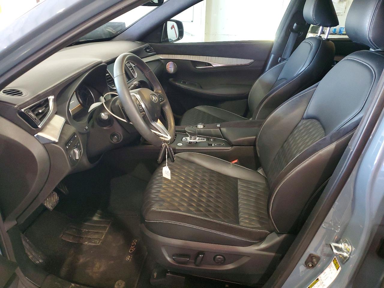 INFINITI Qx Autograph