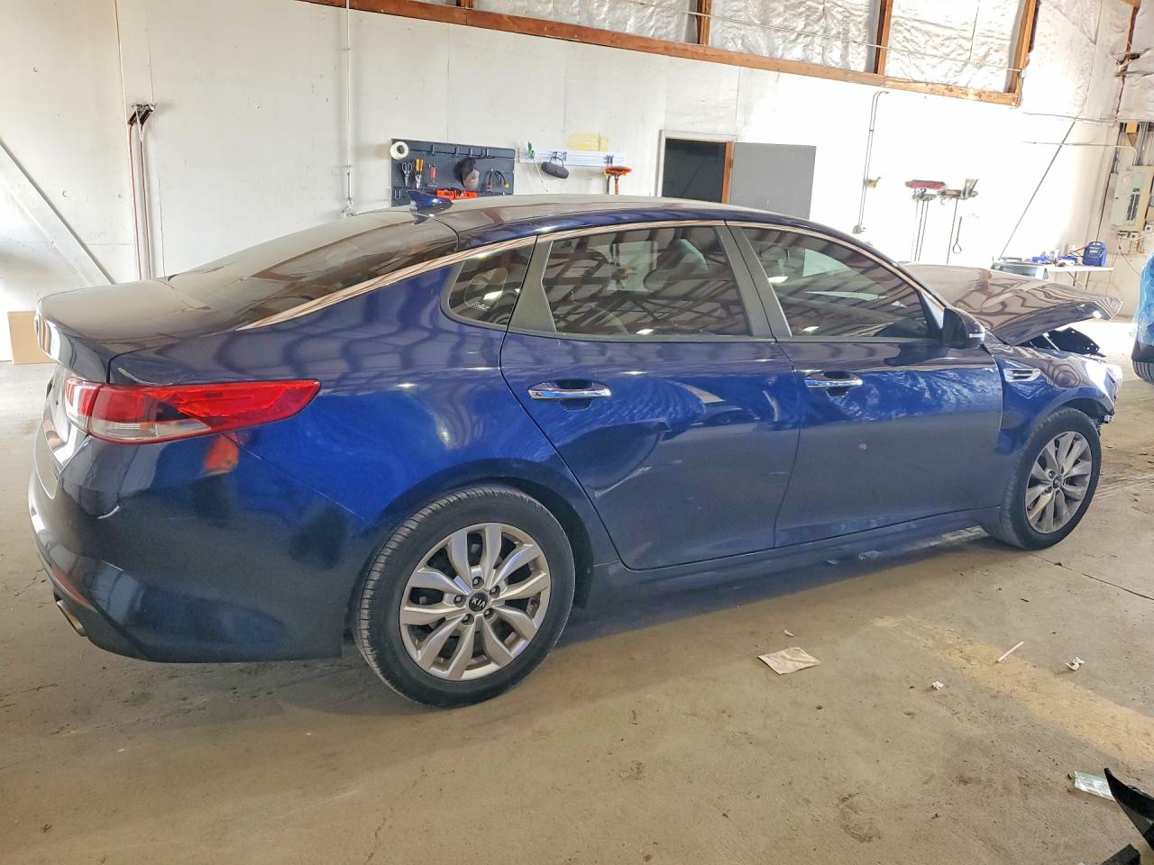 Kia Optima Lx