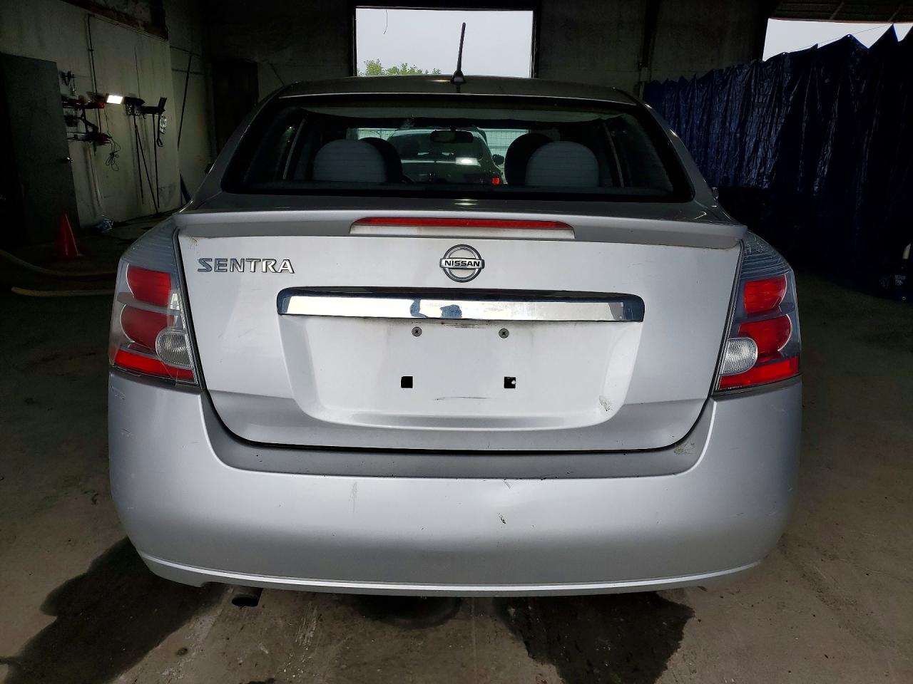 Nissan Sentra 2.0