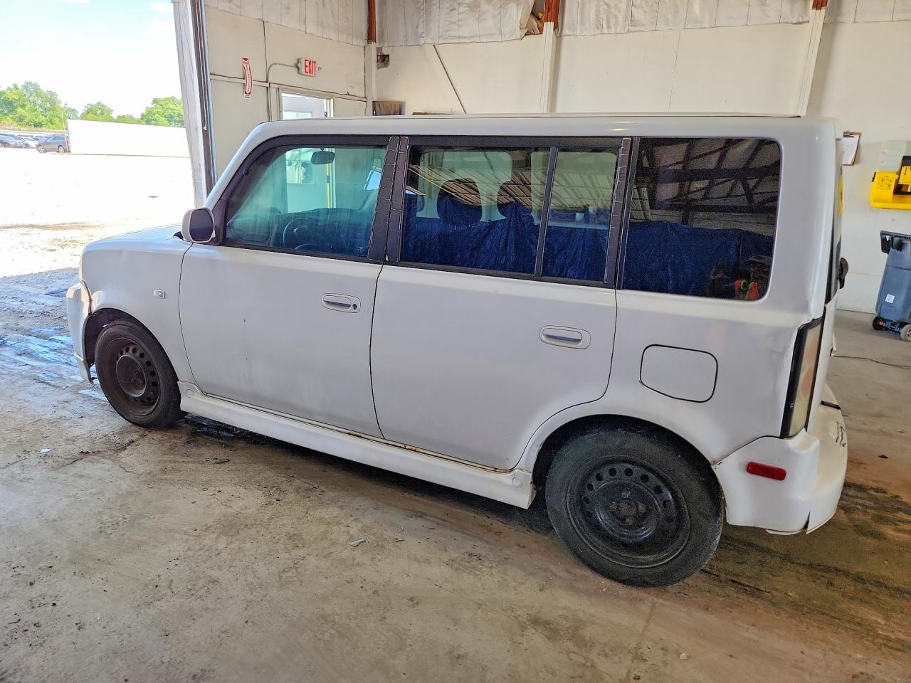 Toyota Scion Xb