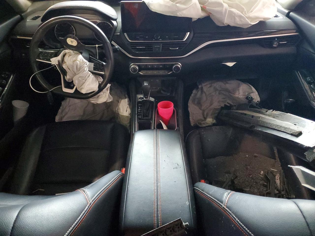 Nissan Altima Sr