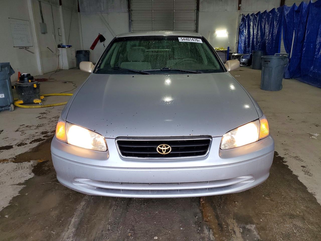 Toyota Camry Le V6