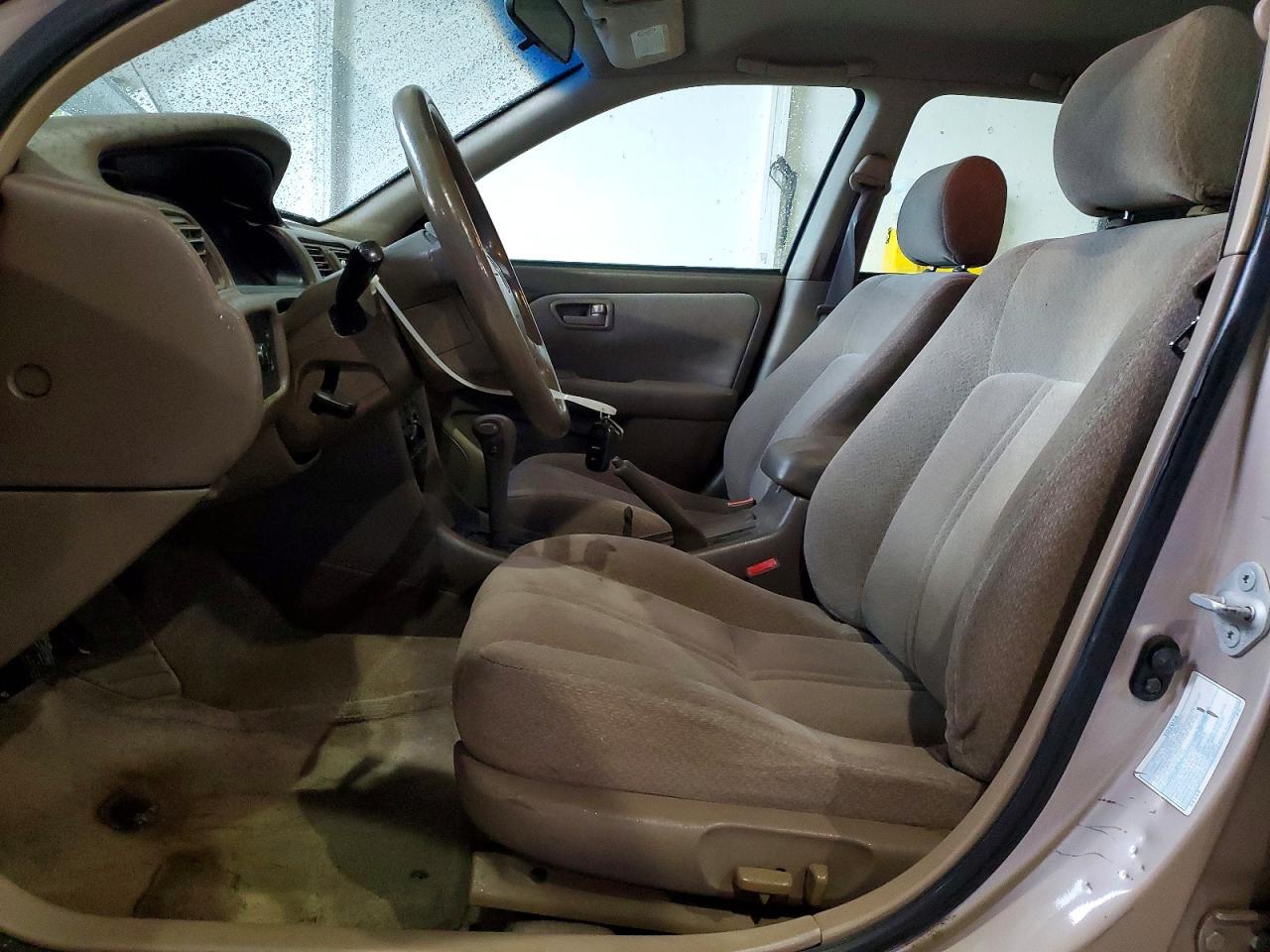 Toyota Camry Le V6