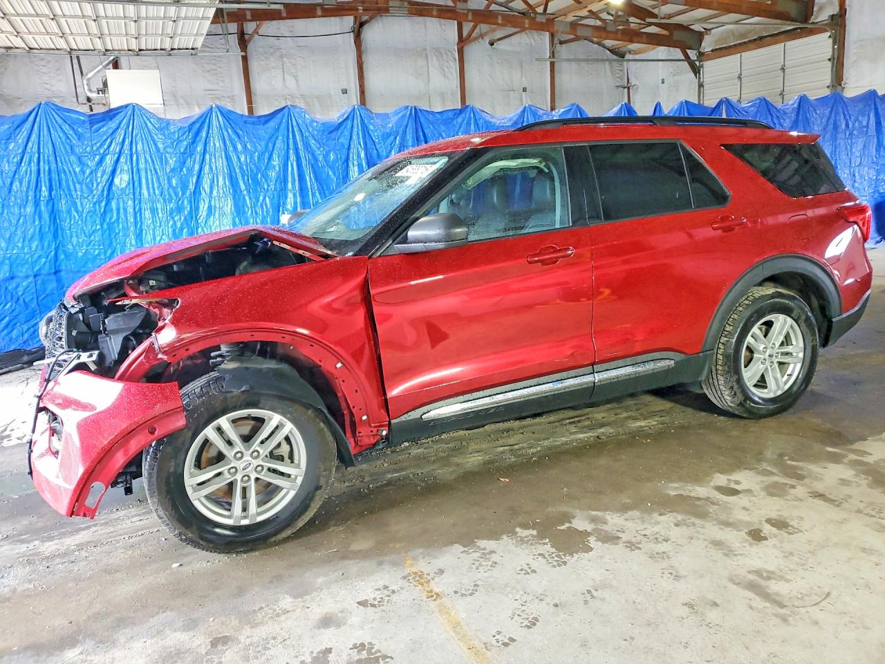Salvage Ford Explorer Image