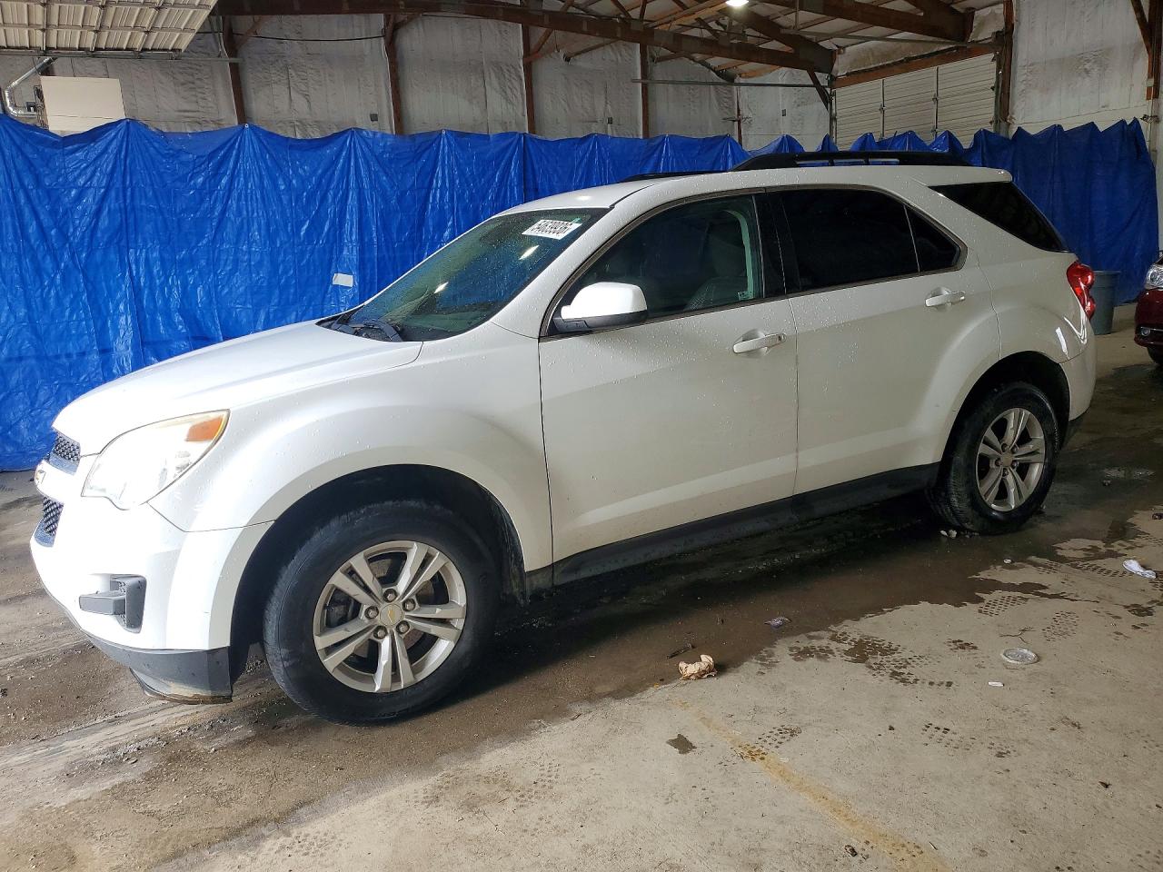Salvage Chevrolet Equinox Image