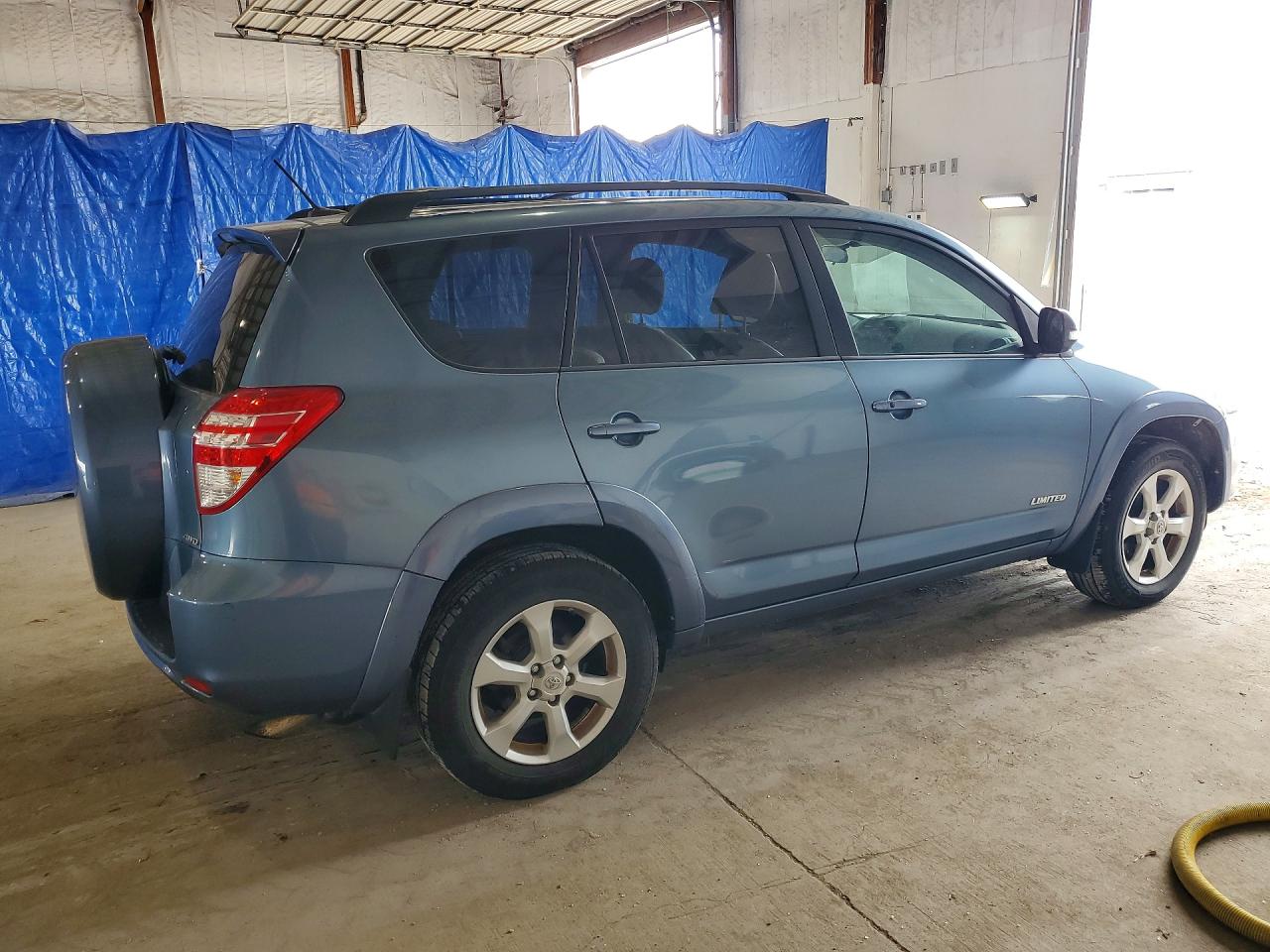 Toyota RAV4 Limited
