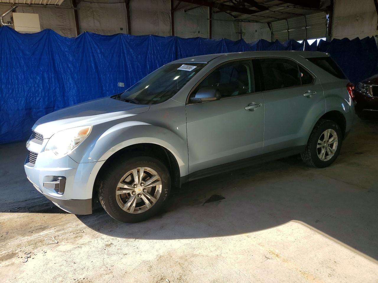 Salvage Chevrolet Equinox Image