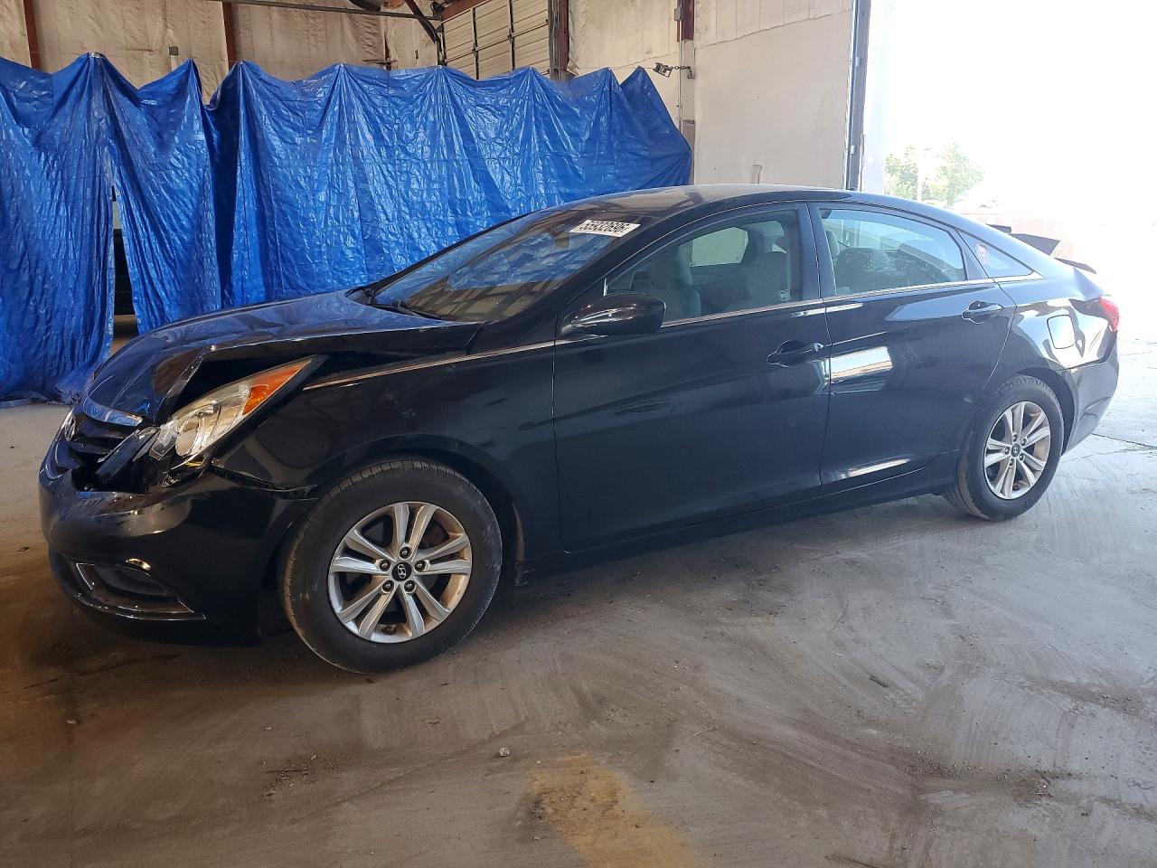 Salvage Hyundai SONATA Image