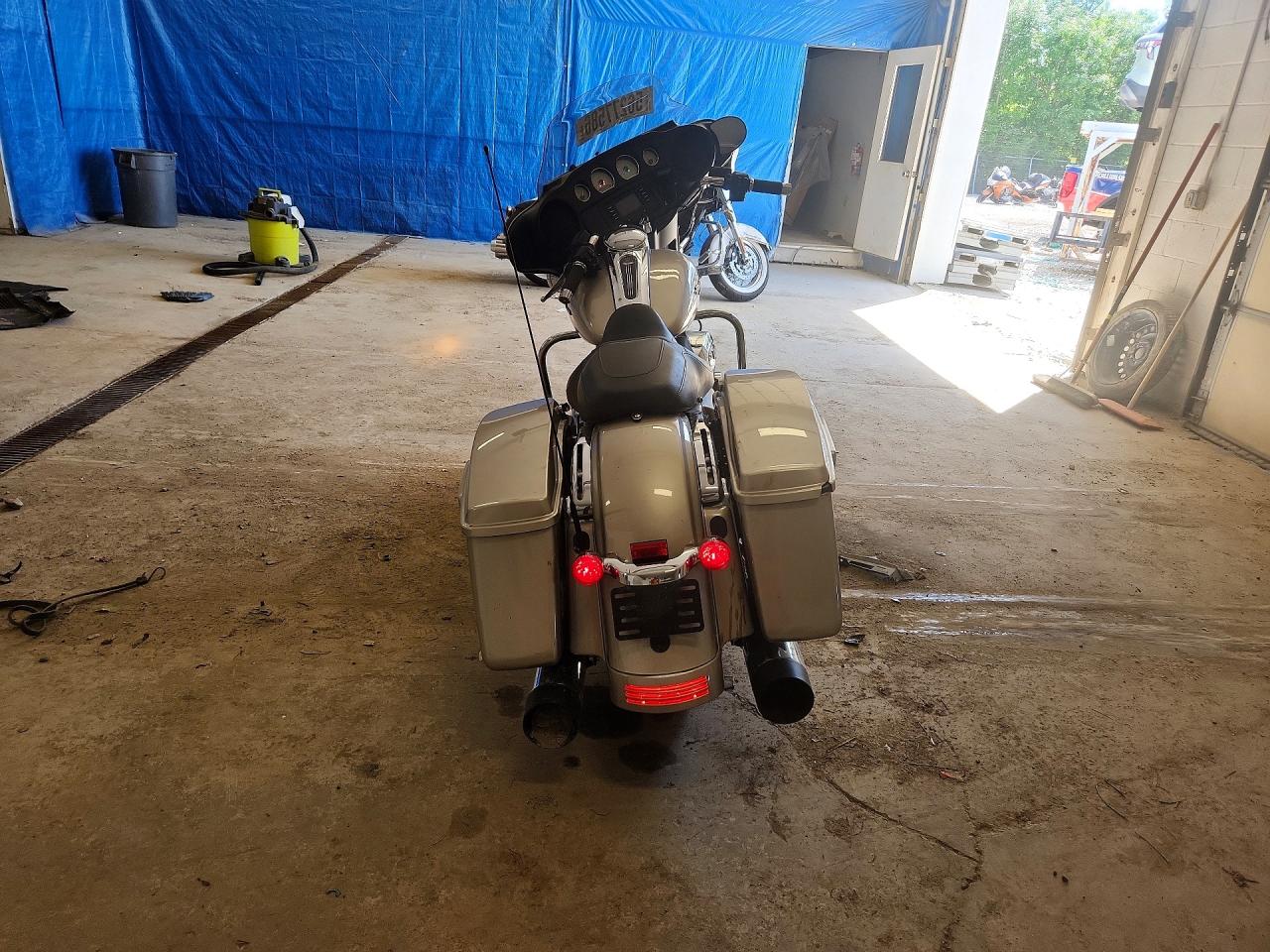 Harley-Davidson Fl