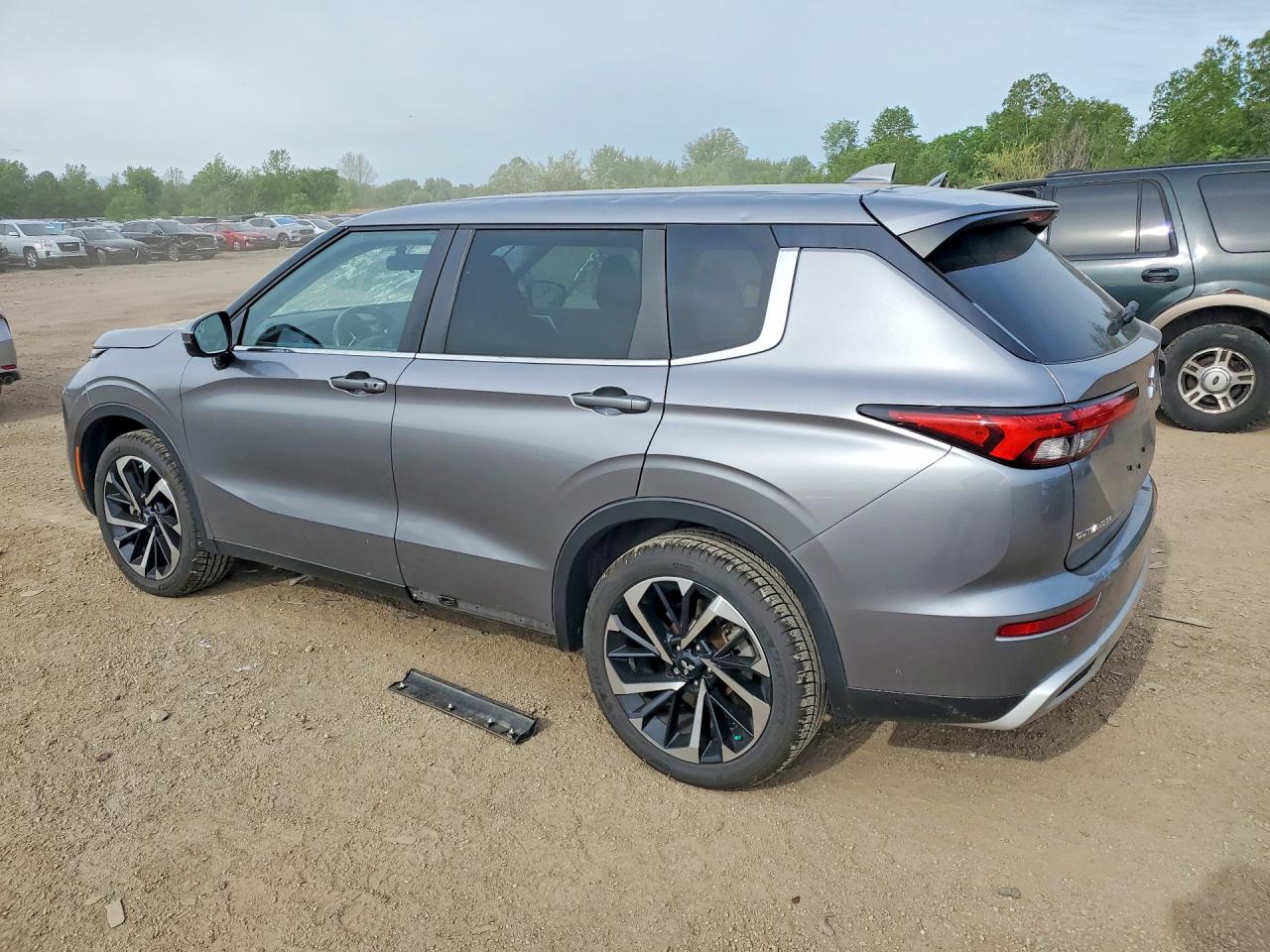 Mitsubishi Outlander Se