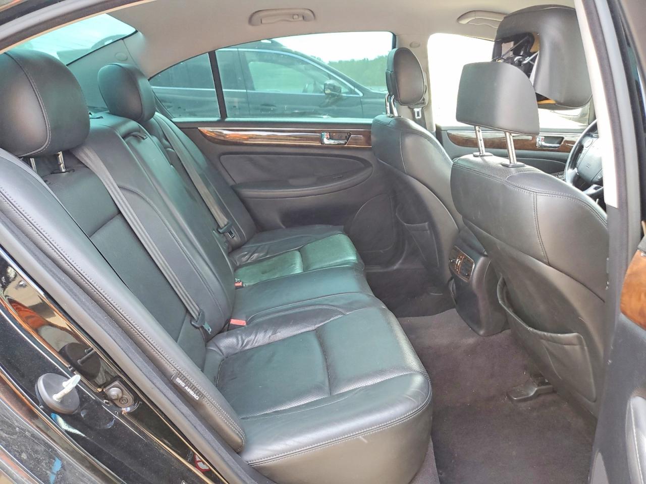 Hyundai Genesis 3.8l