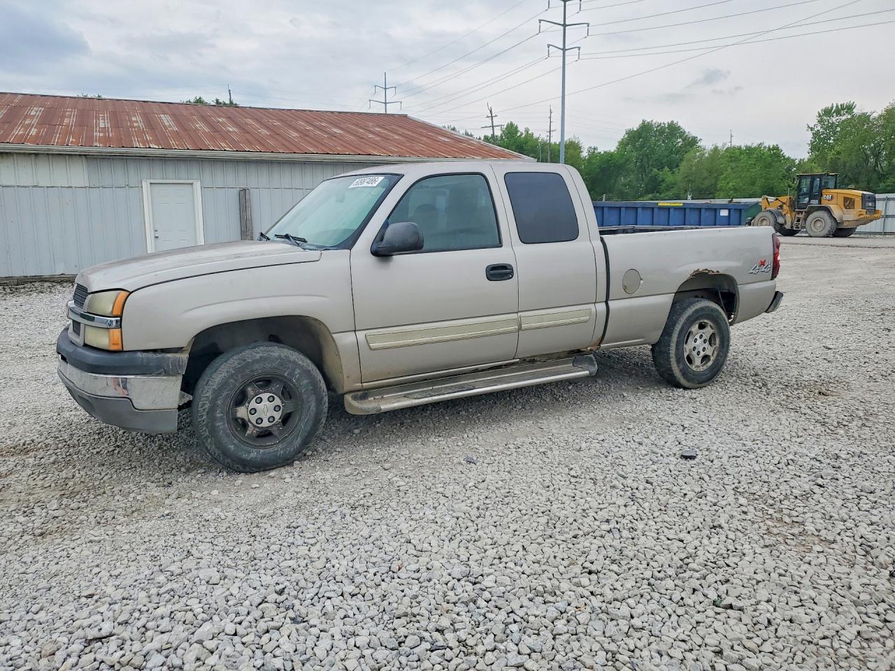Salvage Chevrolet Silverado Image
