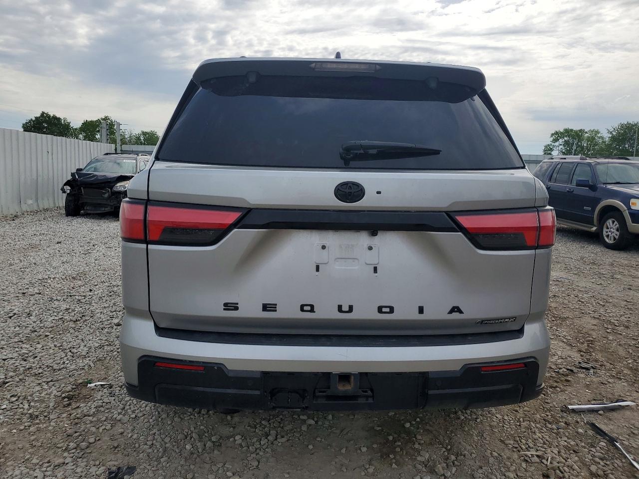Toyota Sequoia Platinum