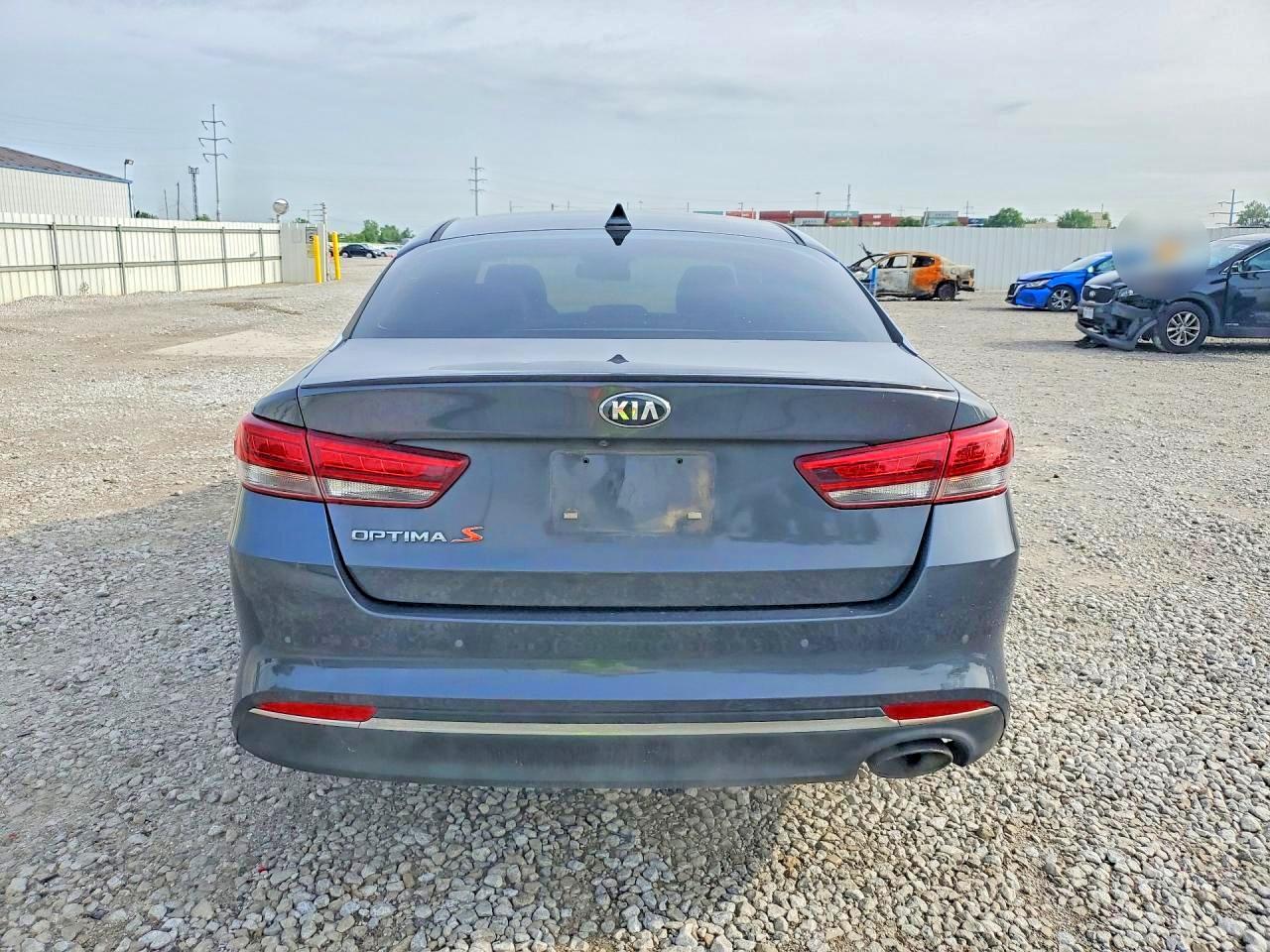 Kia Optima S