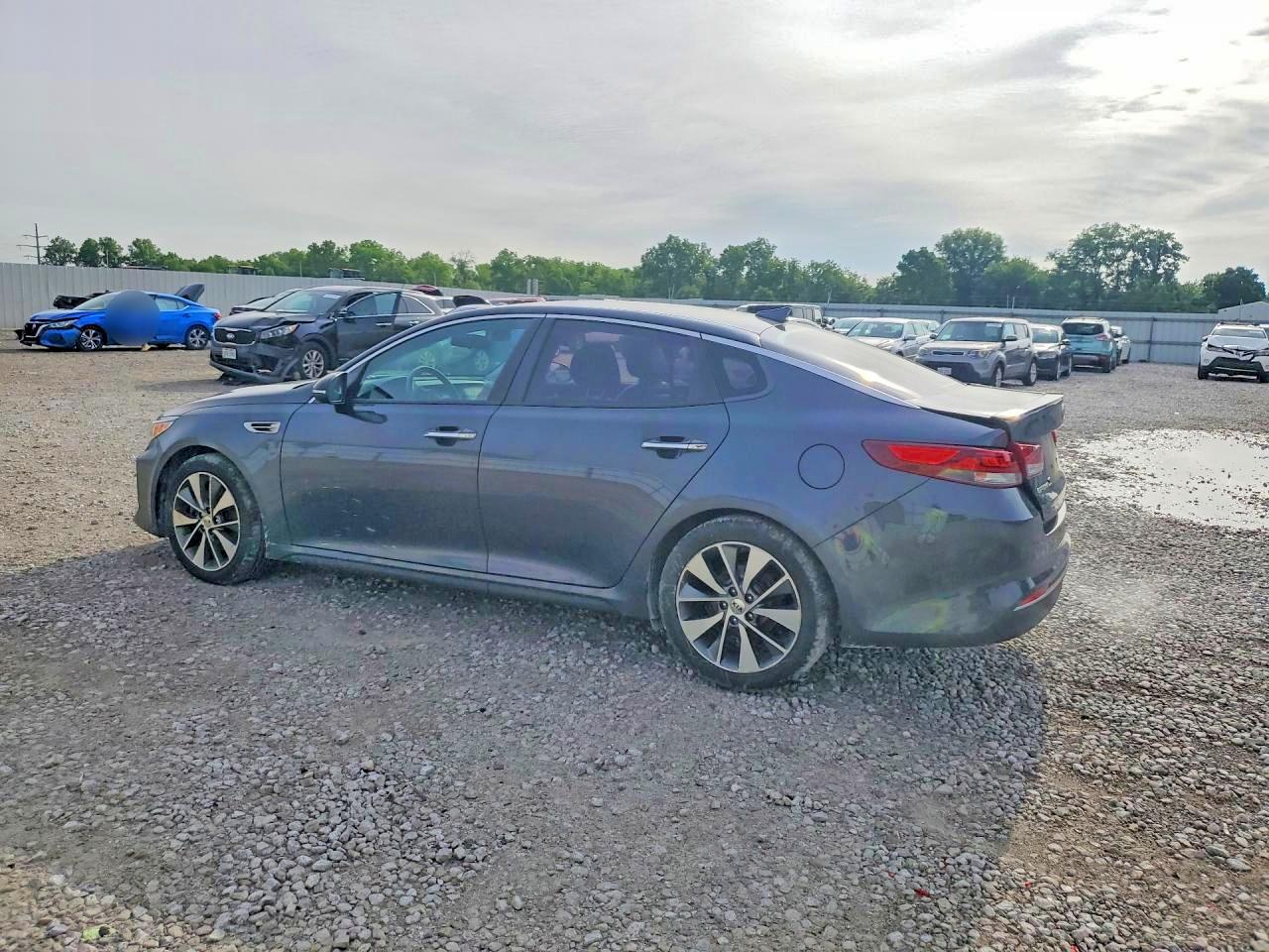 Kia Optima S