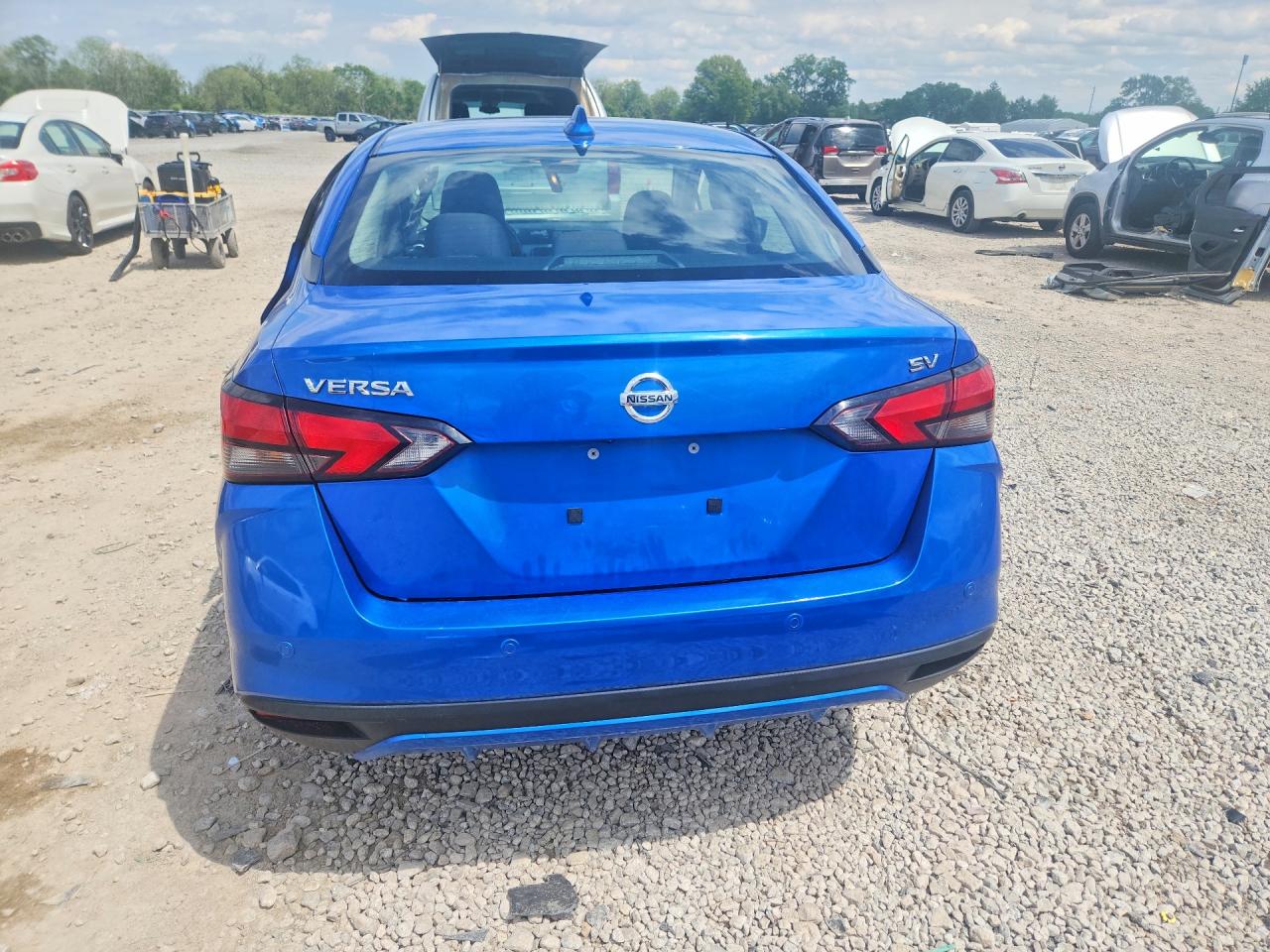 Nissan Versa Sv
