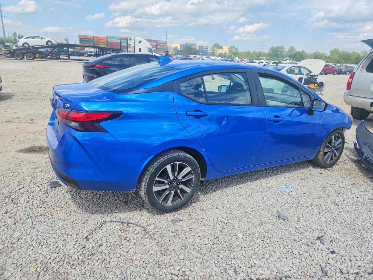 Nissan Versa Sv
