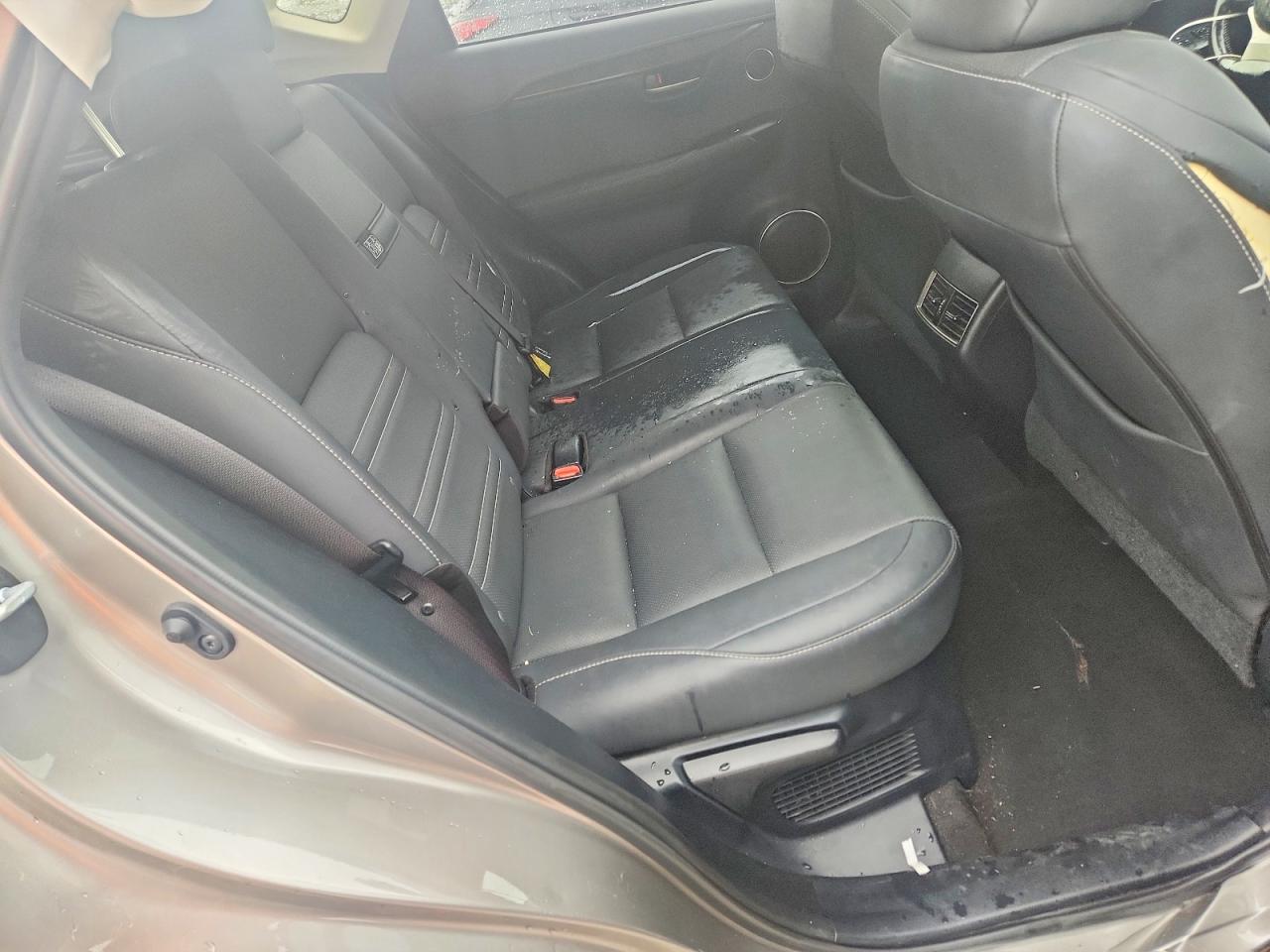 Lexus NX 300h