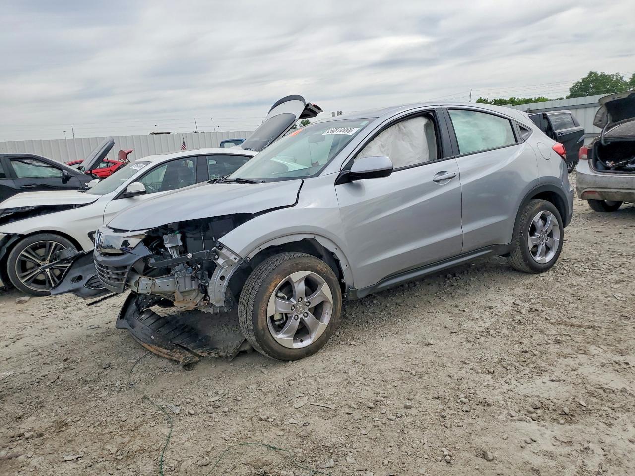 Salvage Honda HR-V Image
