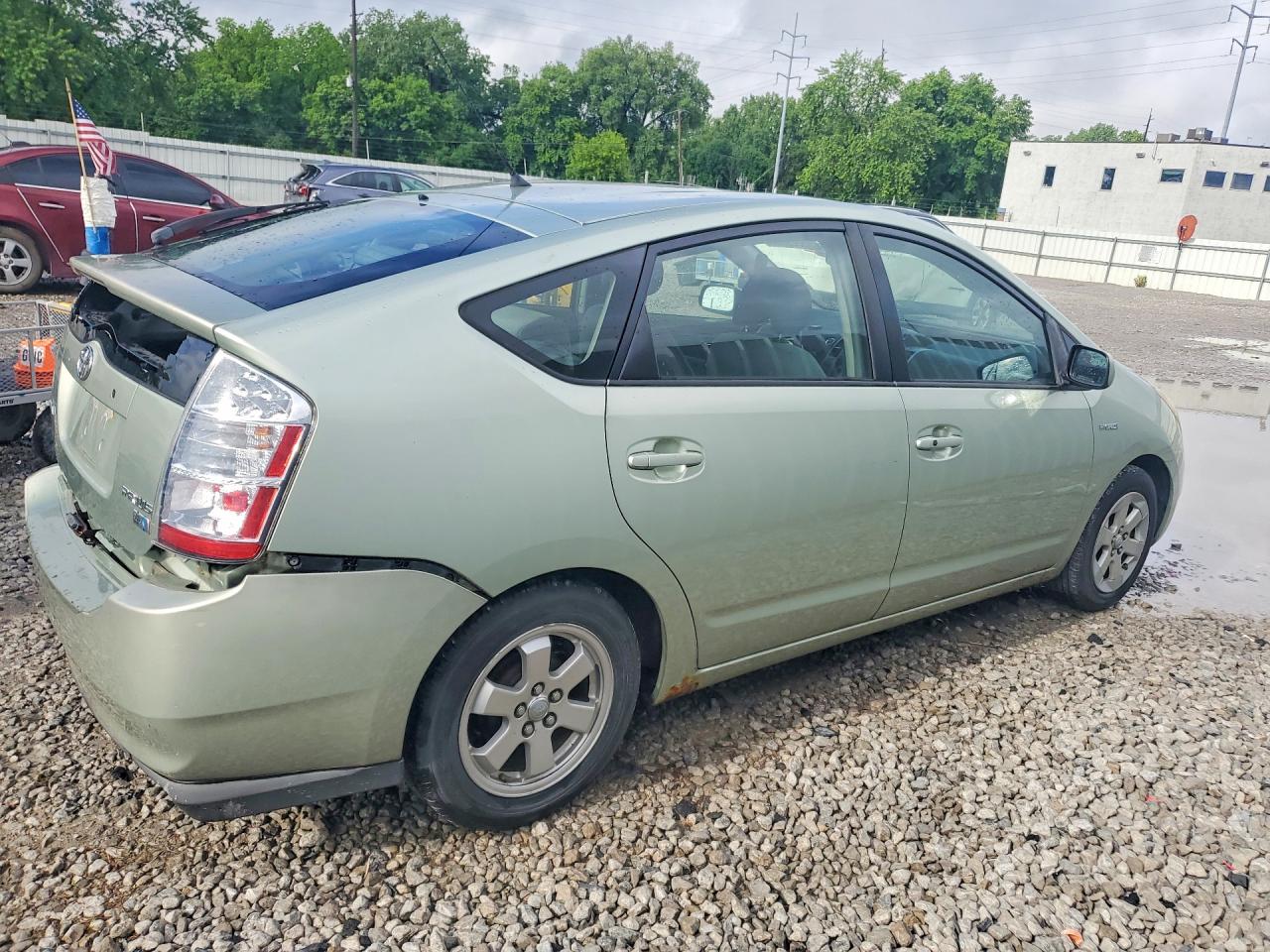 Toyota Prius Base