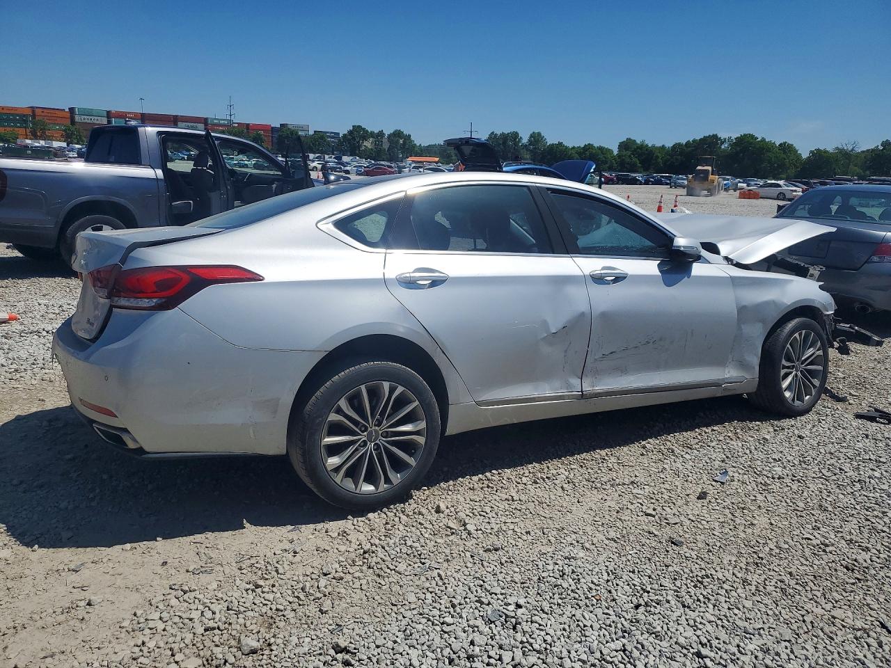 Hyundai Genesis 3.8l