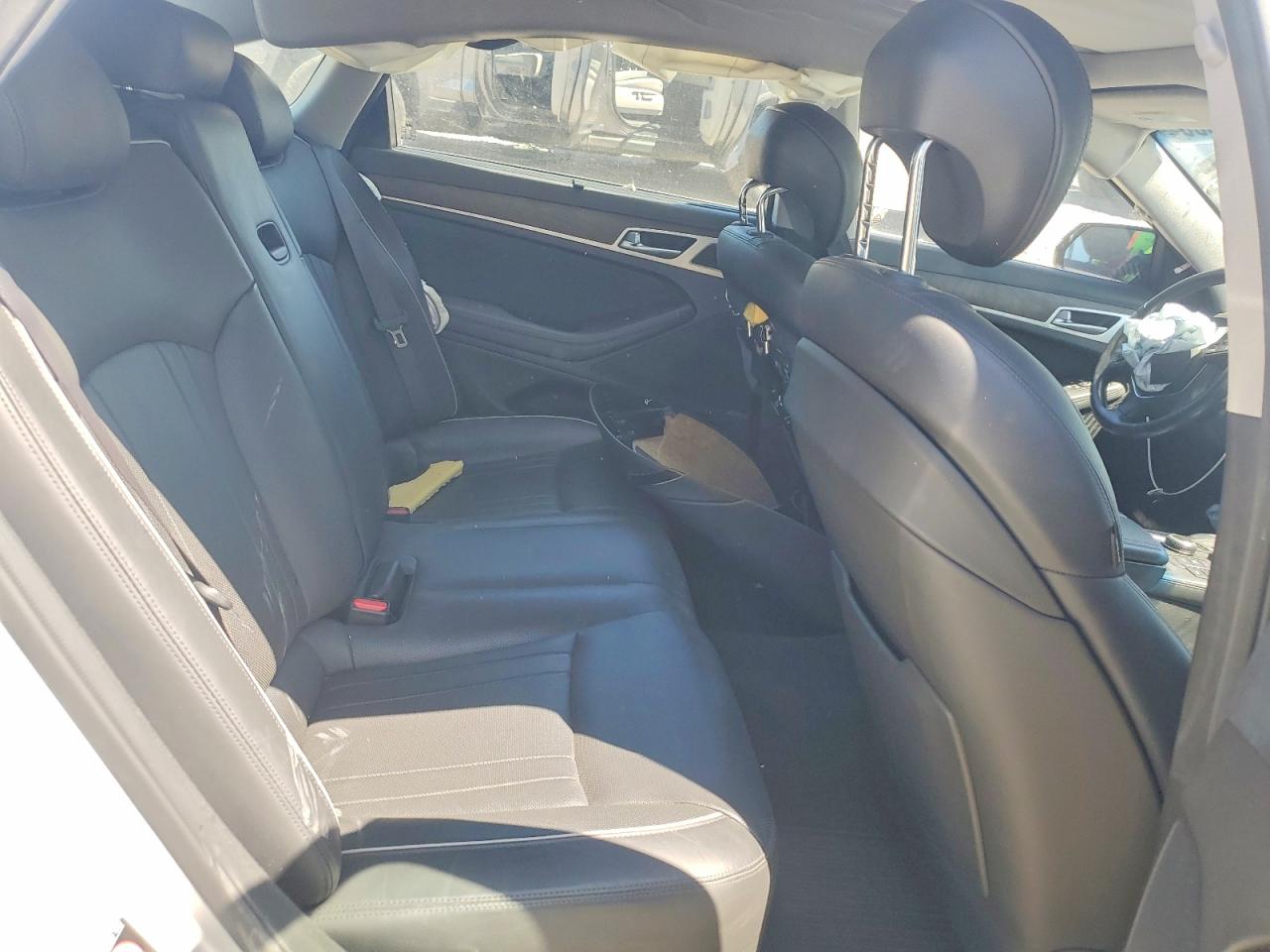 Hyundai Genesis 3.8l