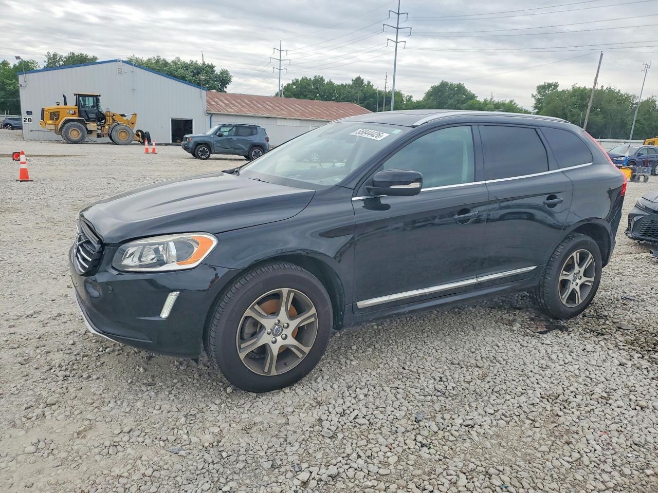 Salvage Volvo XC60 Image