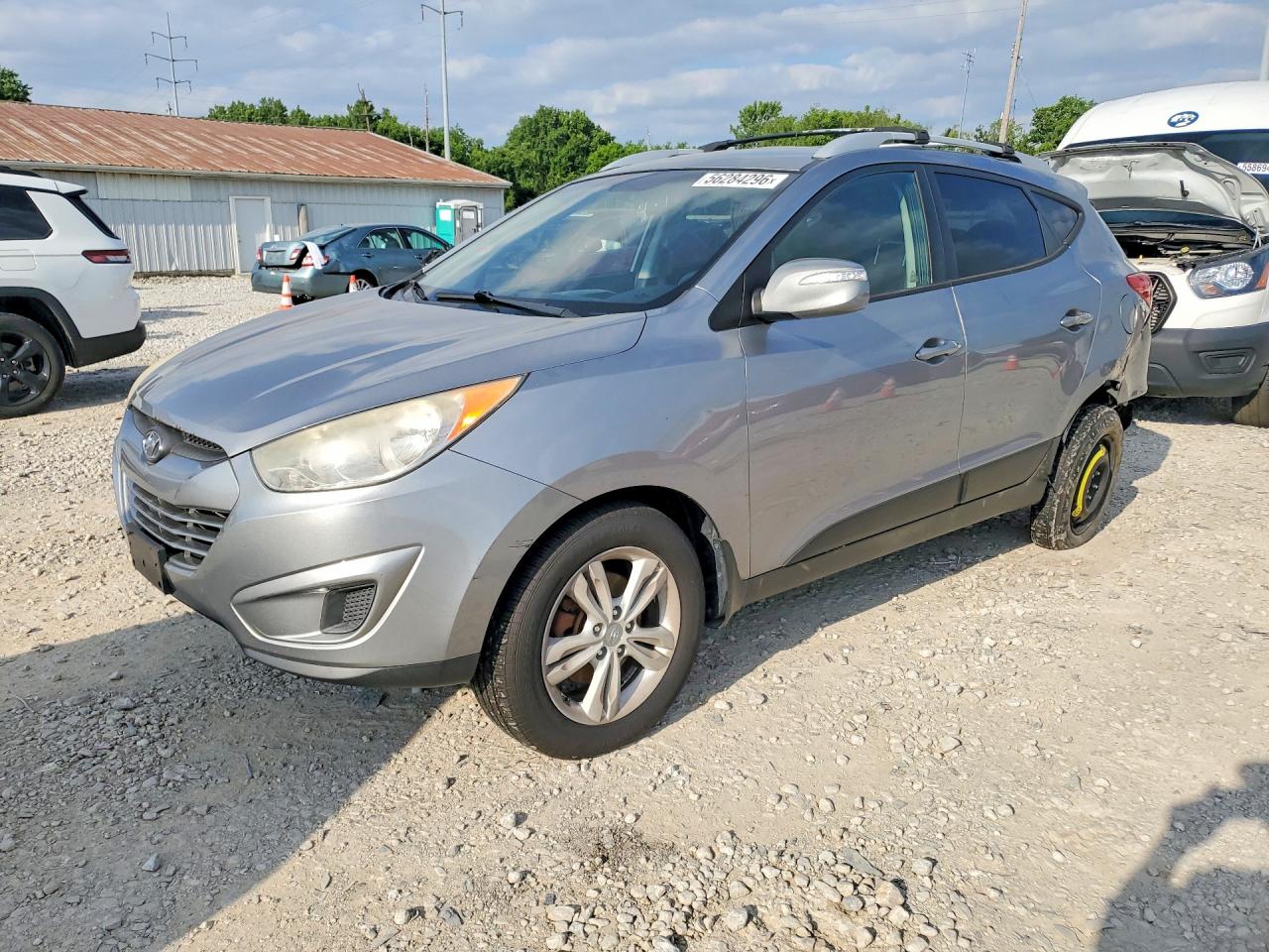 Salvage Hyundai TUCSON Image