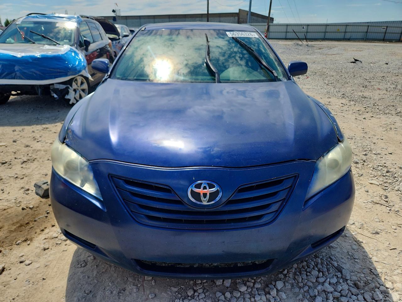 Toyota Camry Xle V6
