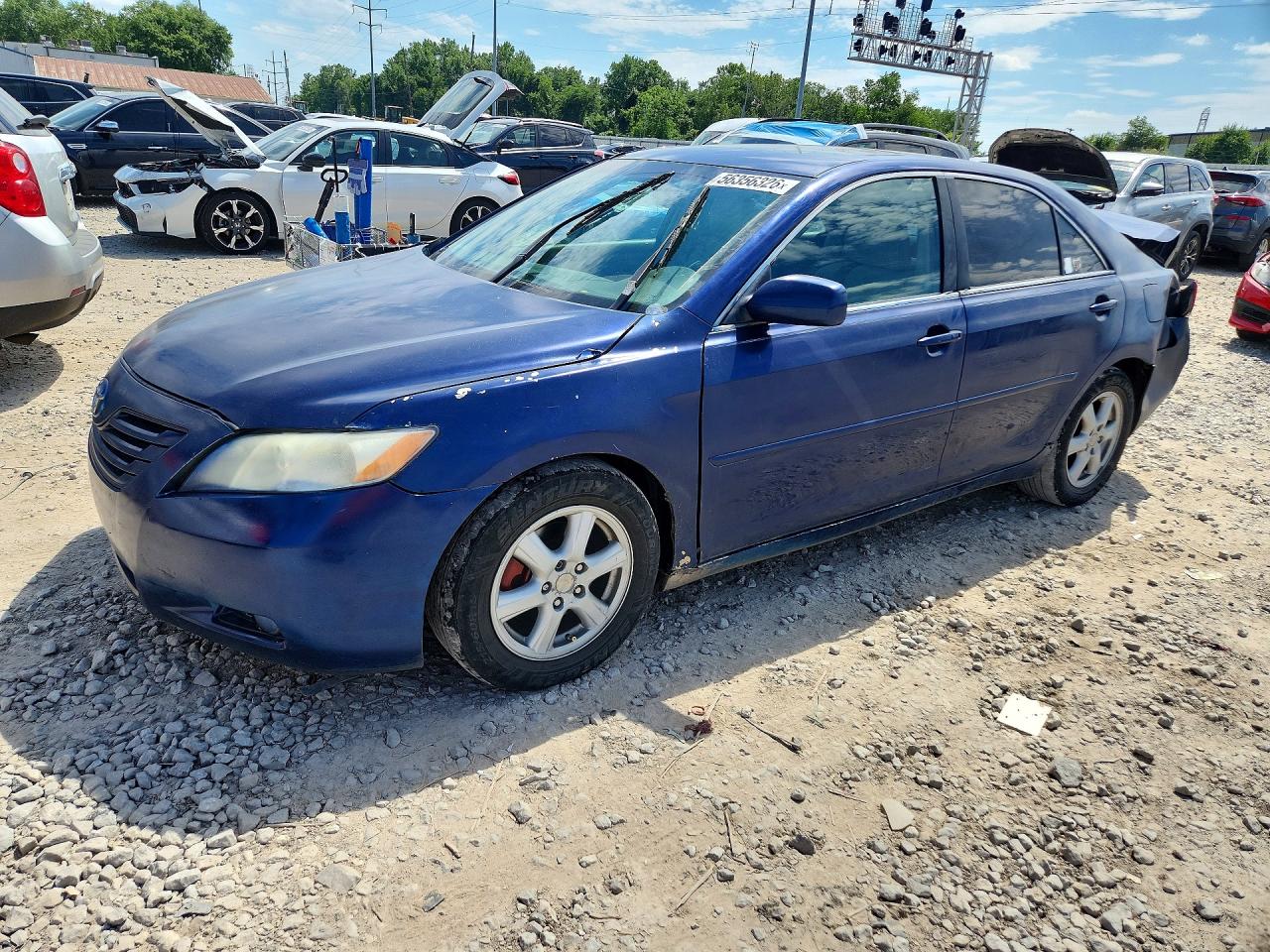 Salvage Toyota Camry Image
