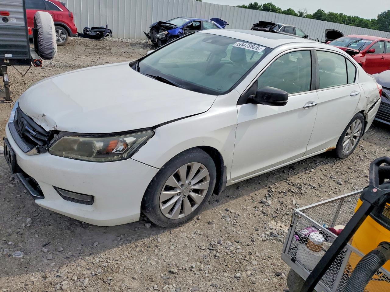 Salvage Honda Accord Image