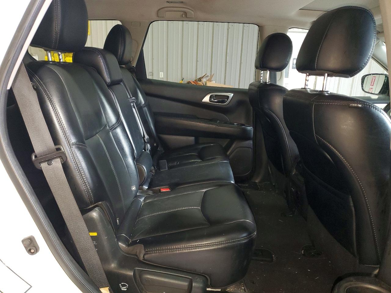 Nissan Pathfinder Sl