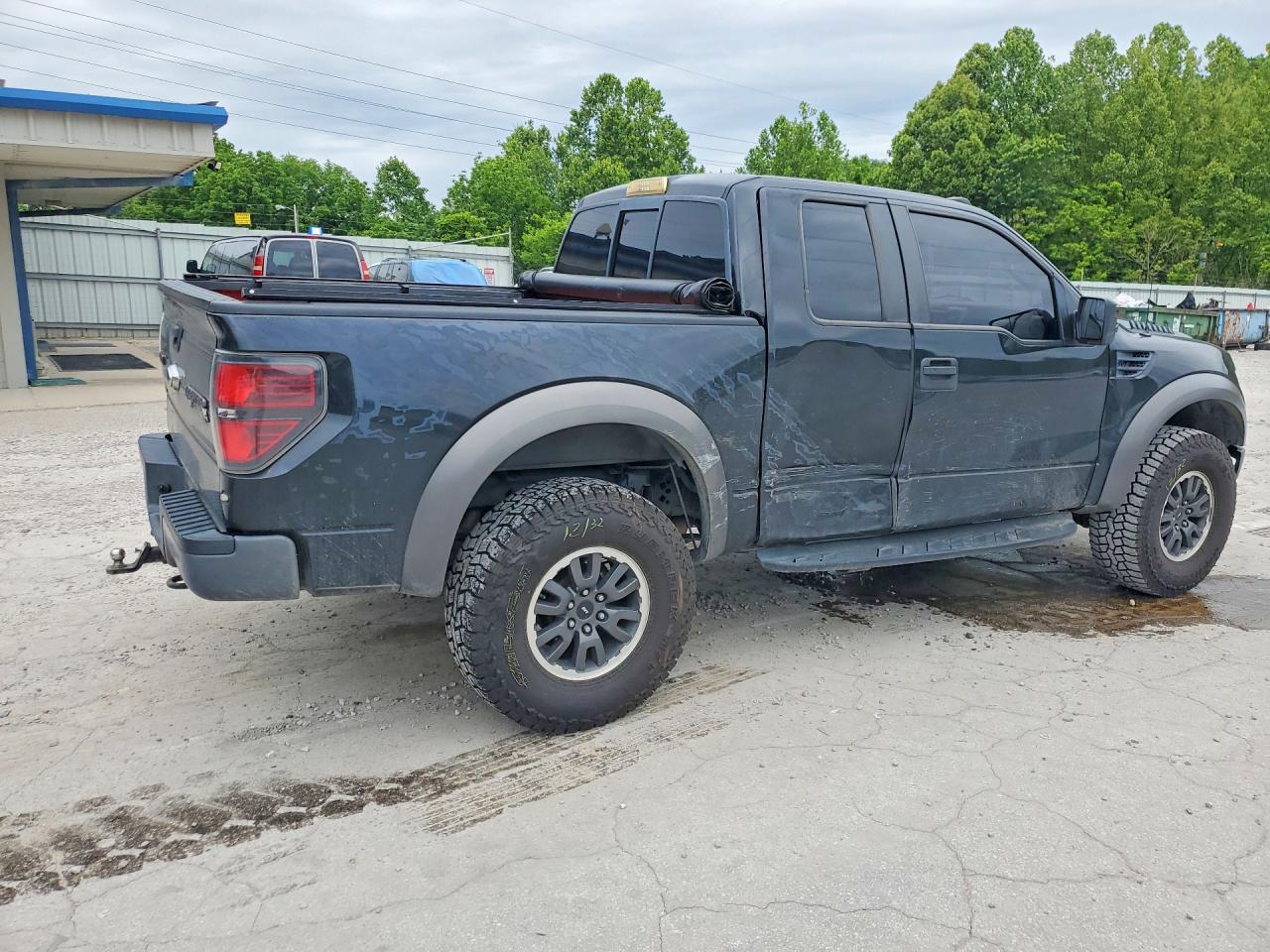 Ford F-150 Super Cab