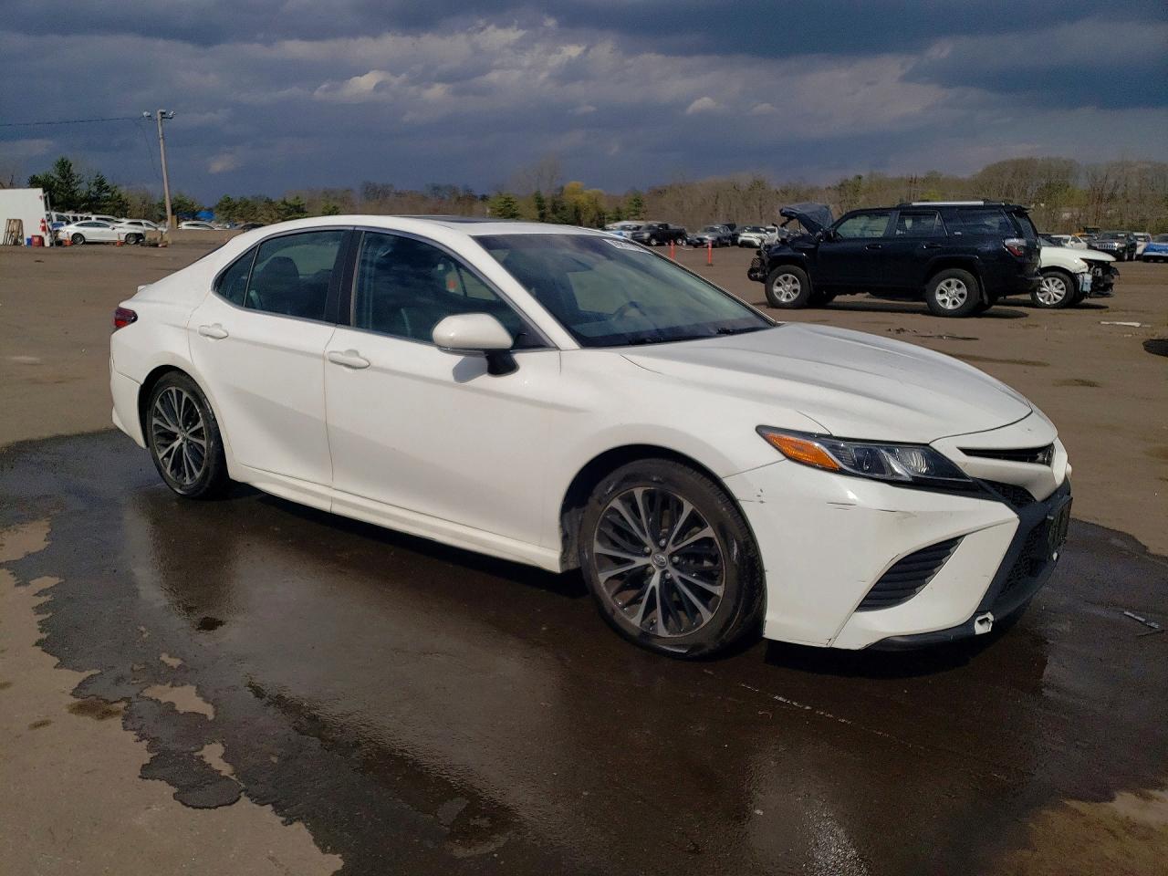 Toyota Camry Se