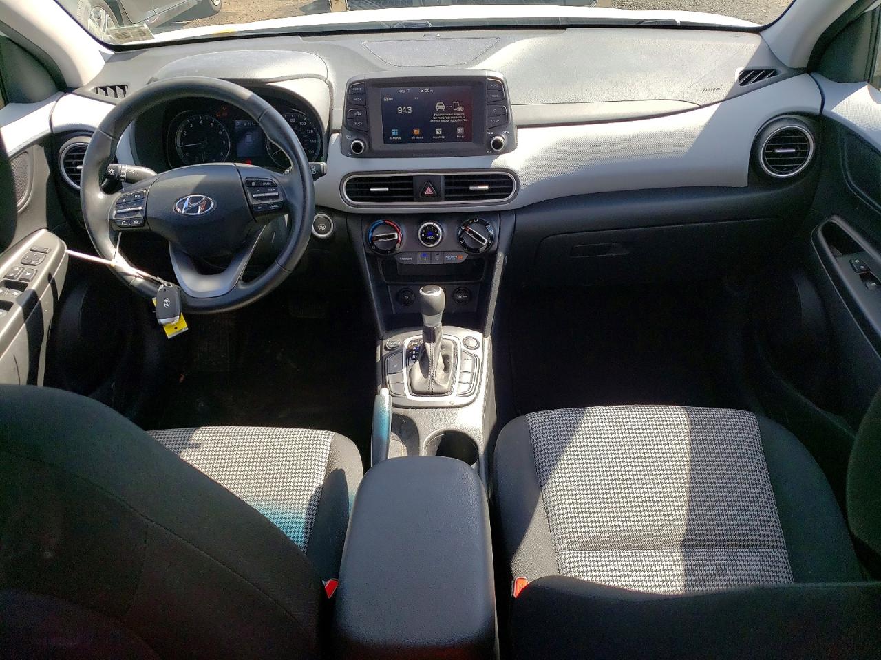 Hyundai KONA Sel