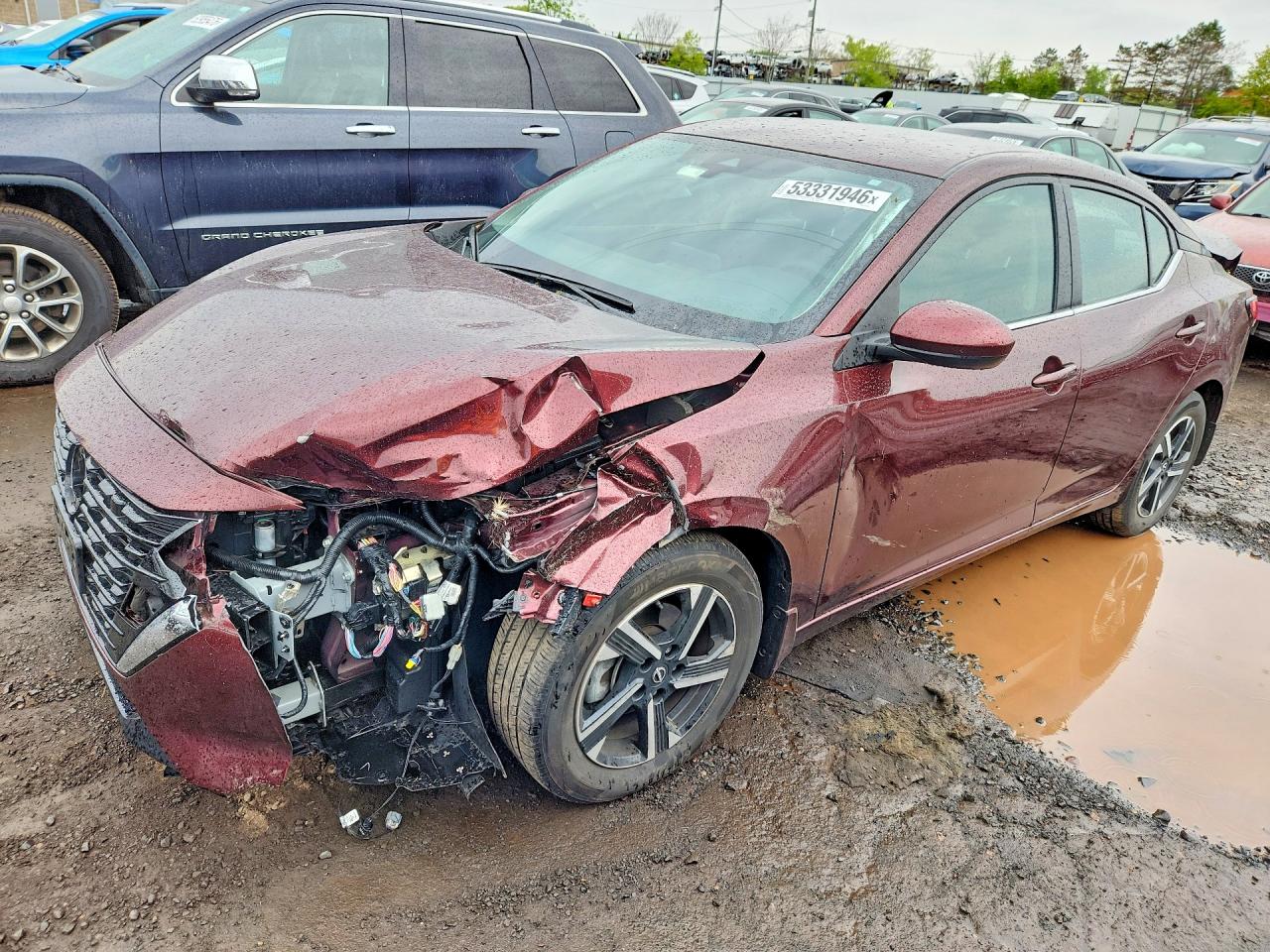 Salvage Nissan Sentra Image