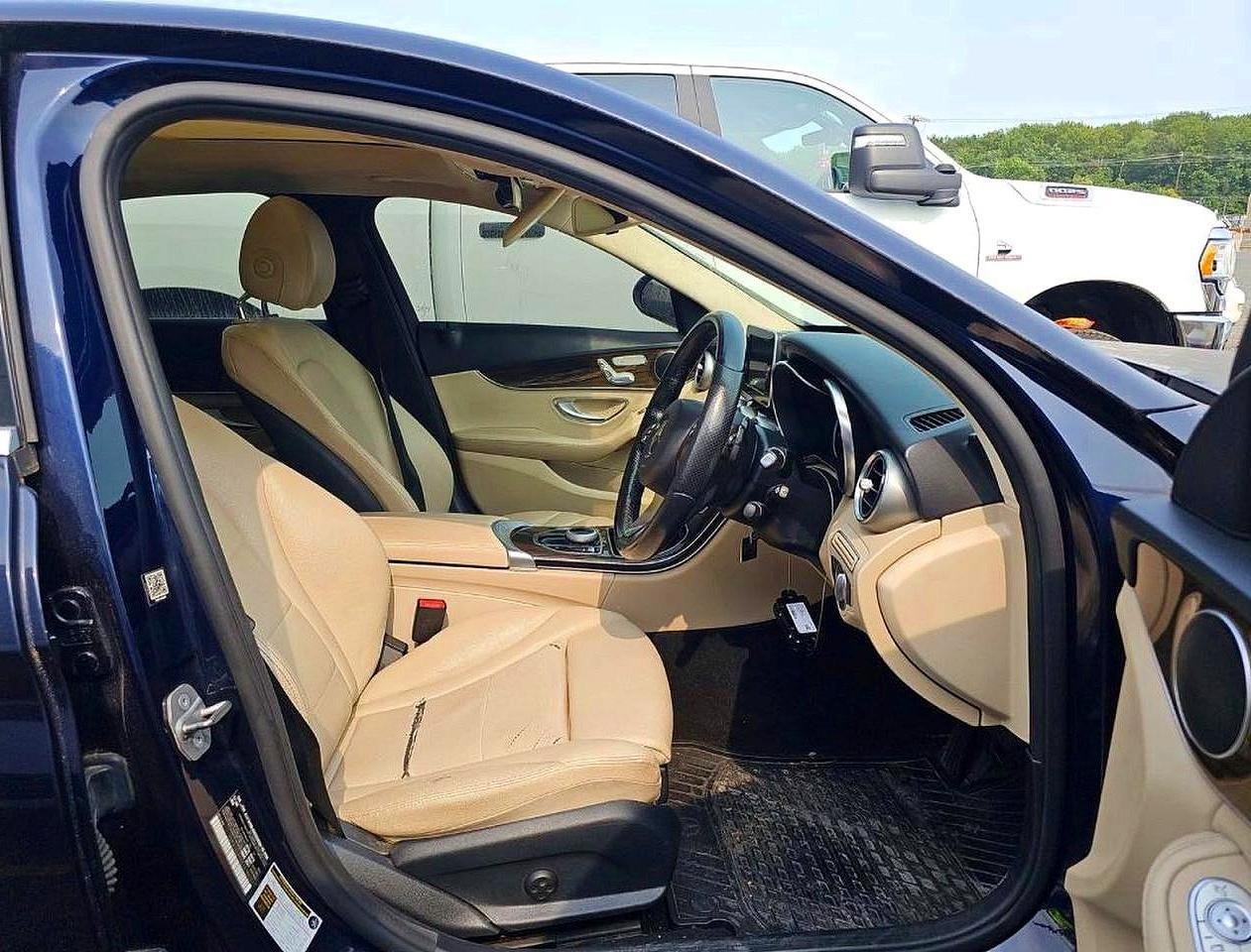 Mercedes-Benz C-Class 300 4matic