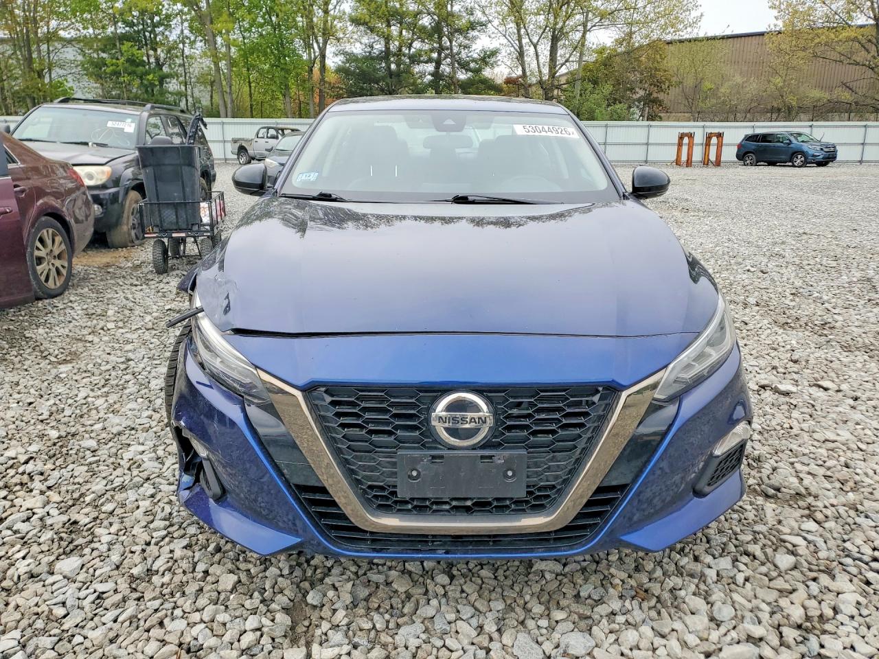 Nissan Altima Sr