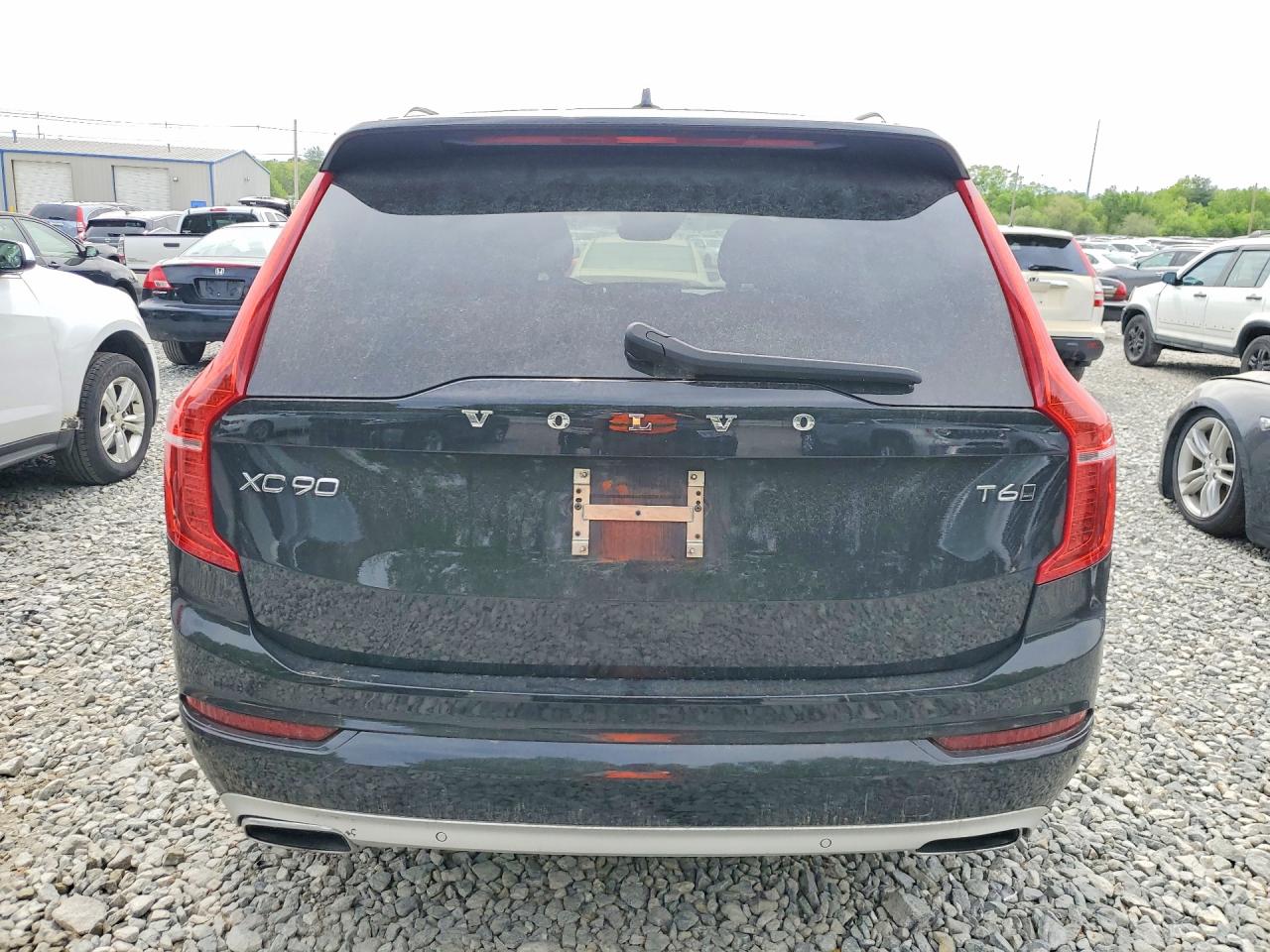 Volvo XC90 T6 Momentum
