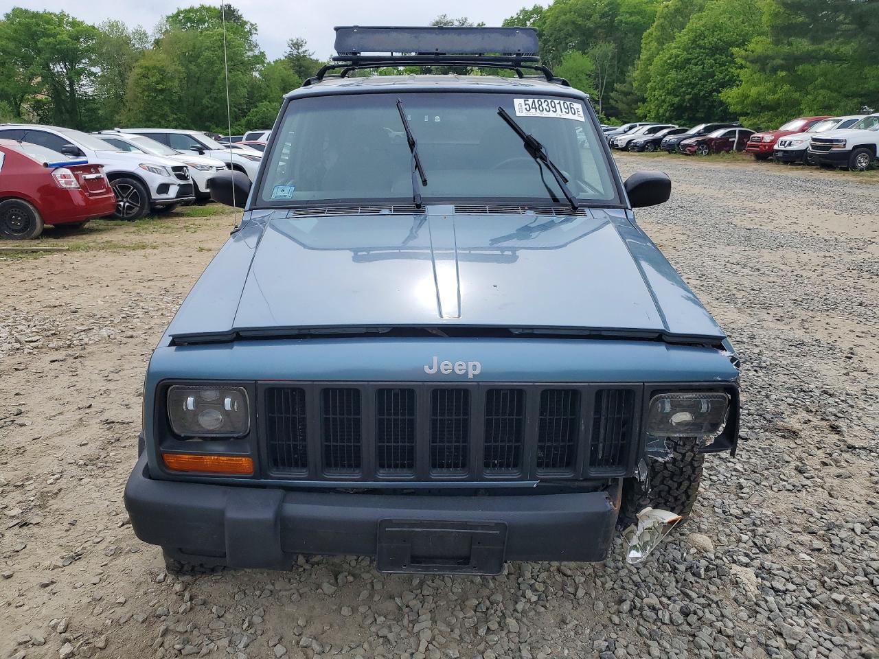 Jeep Cherokee Sport