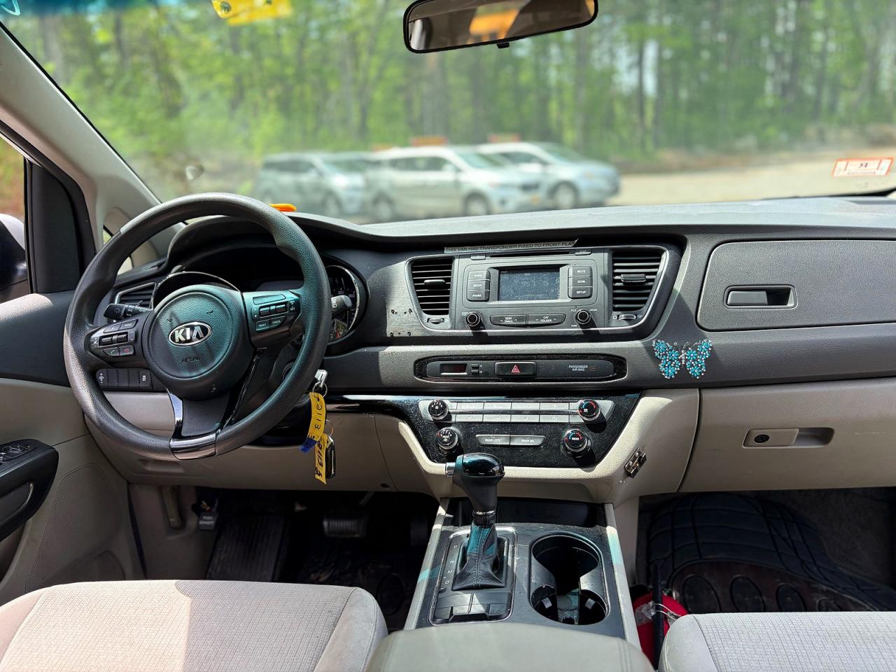 Kia Sedona L