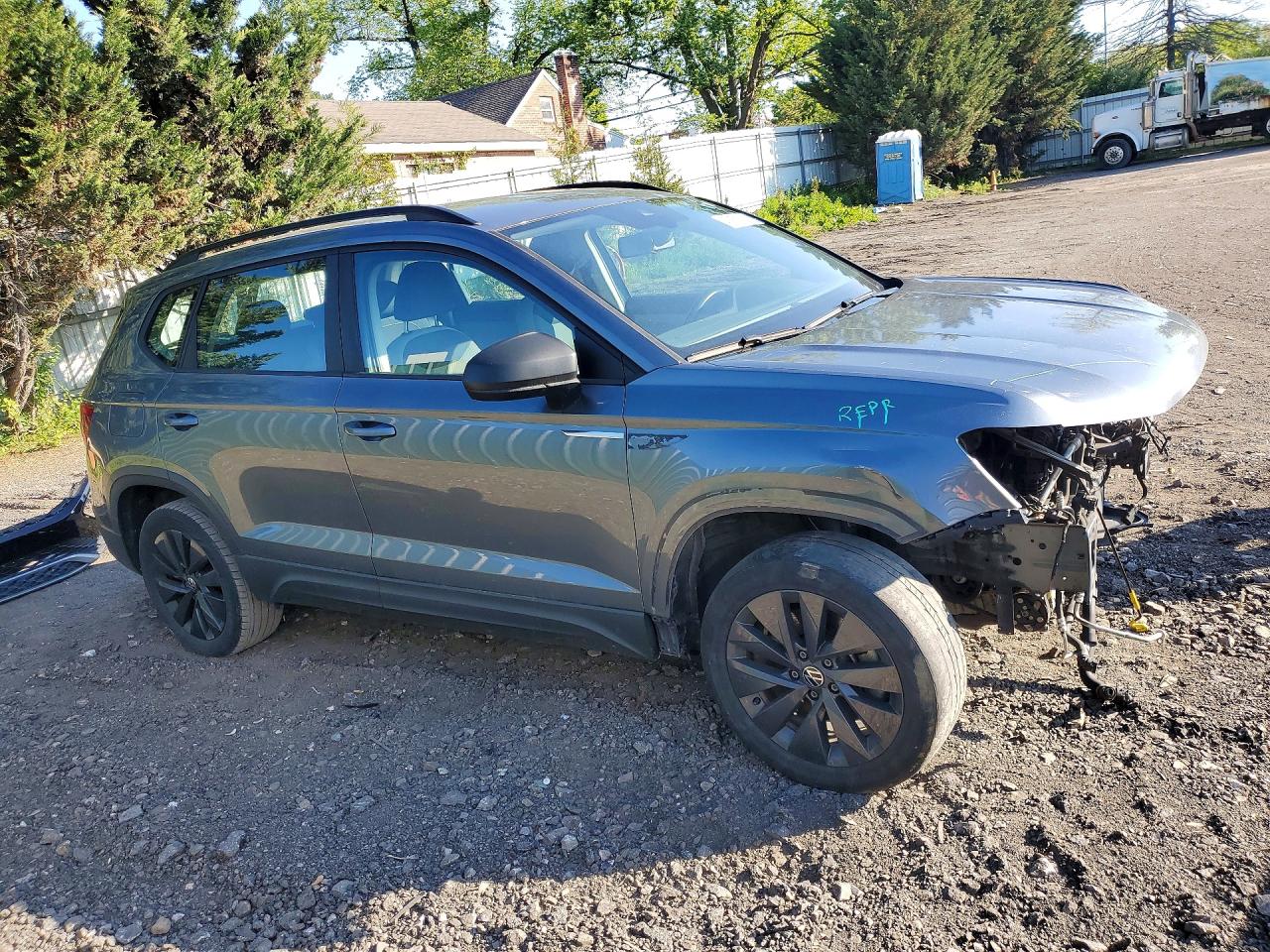 Volkswagen Taos S
