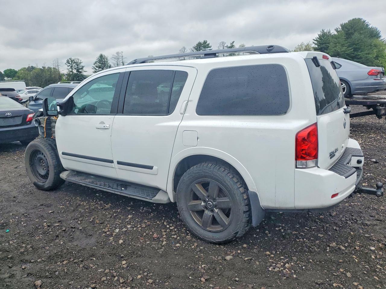 Nissan Armada Platinum
