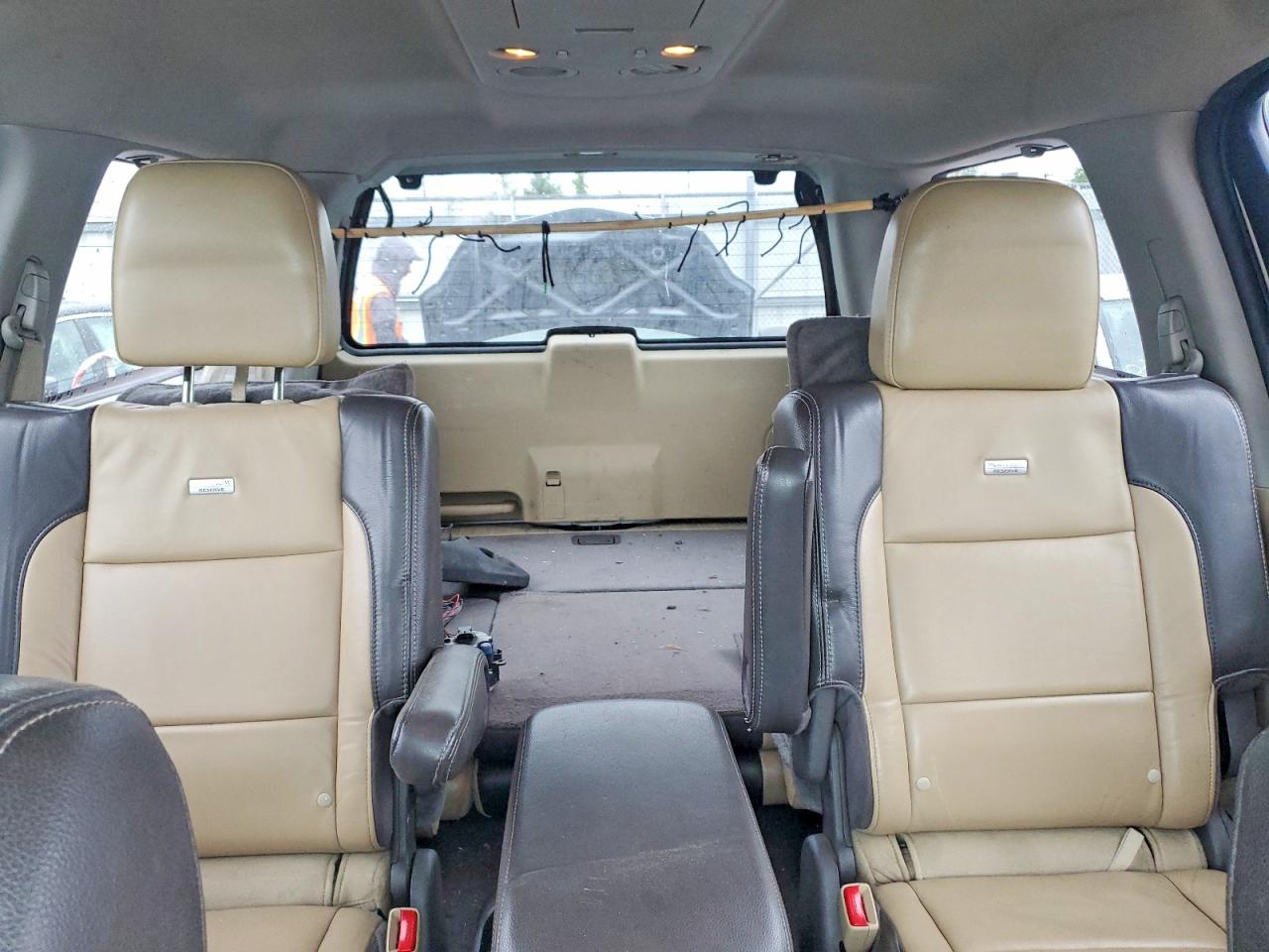 Nissan Armada Platinum