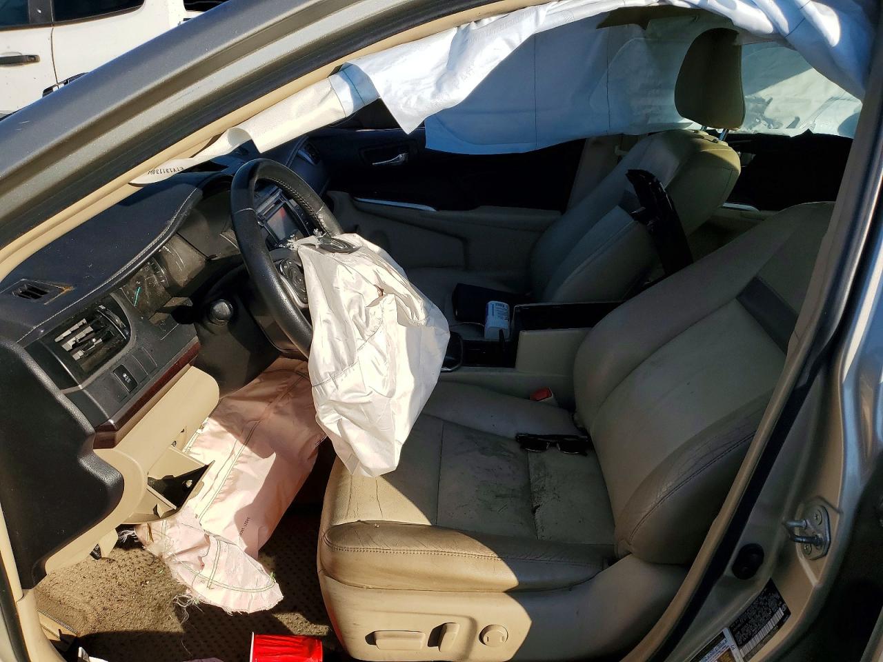 Toyota Camry Xle