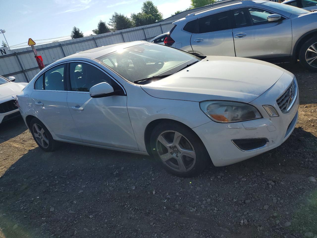 Volvo S60 T5