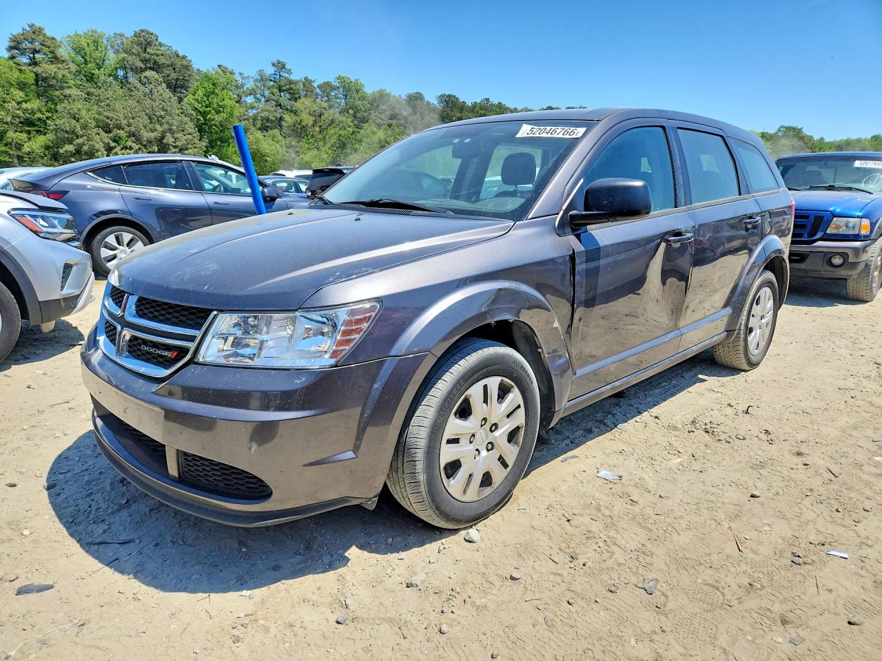 Salvage Dodge Journey Image