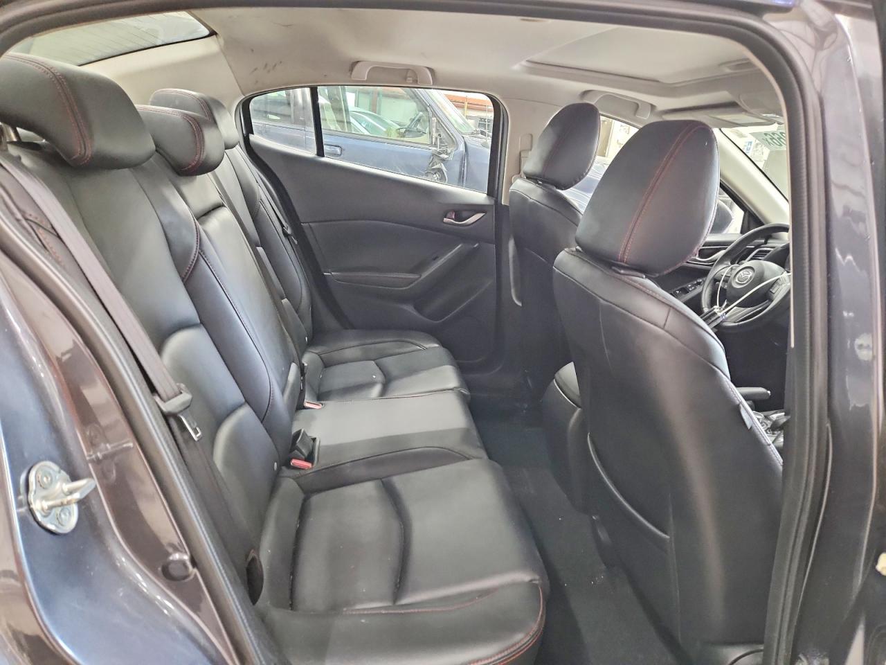 Mazda 3 Grand Touring