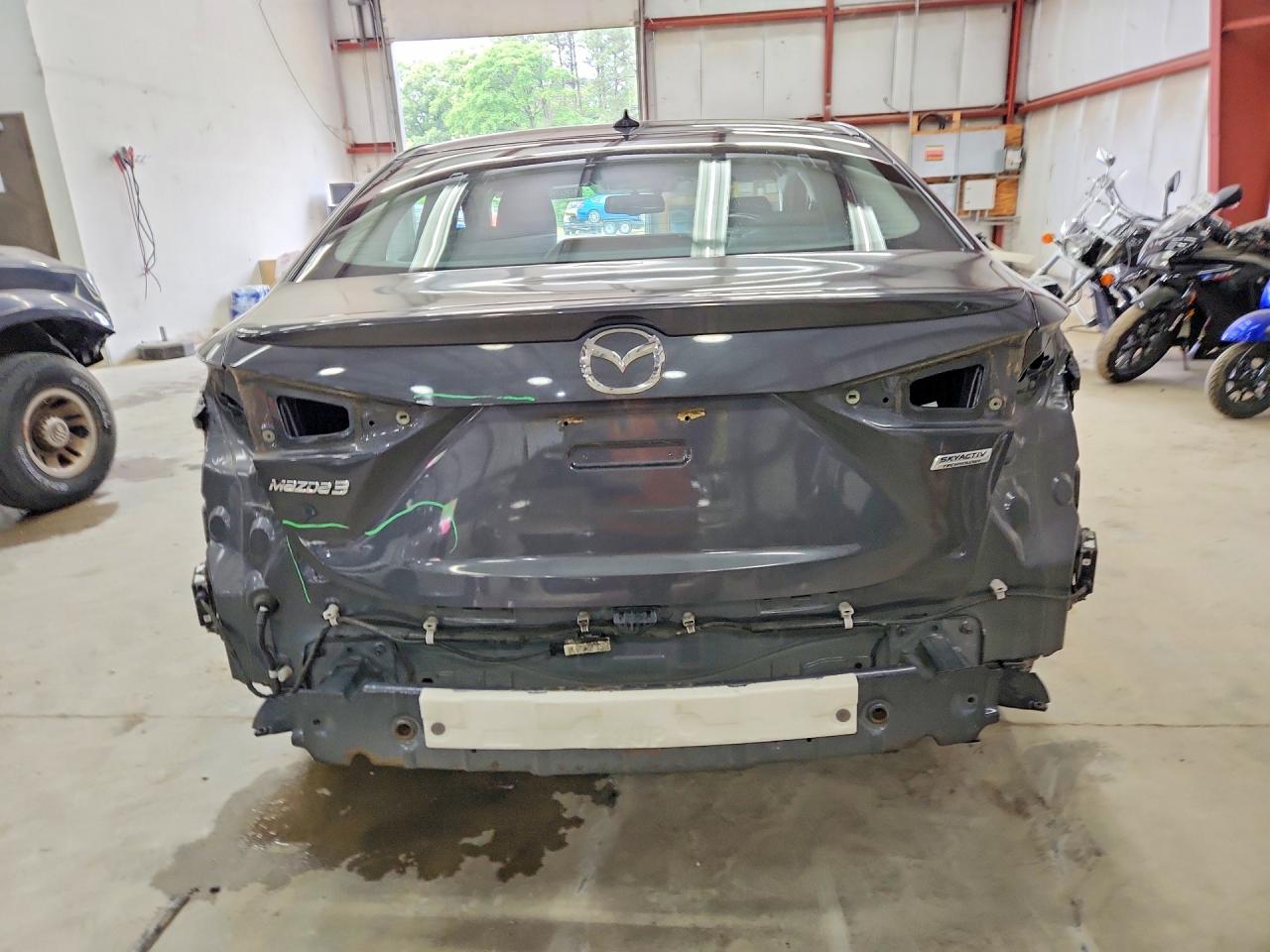 Mazda 3 Grand Touring